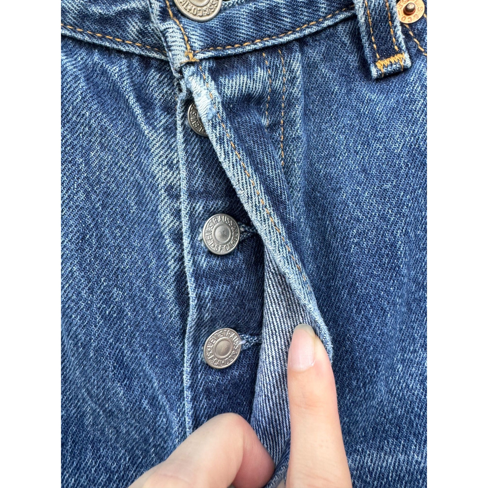 01' Levi's 501 Dark Wash Cut Off Raw Hem Denim Jean Shorts Size 30、mySite、garagedoors4me