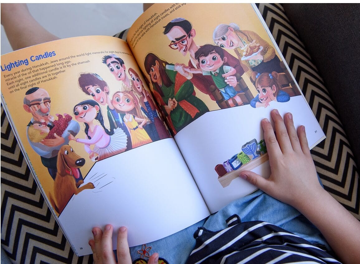 Ella and Noah Celebrate Hanukkah: Sticker Activity Book、mySite、topwebapps