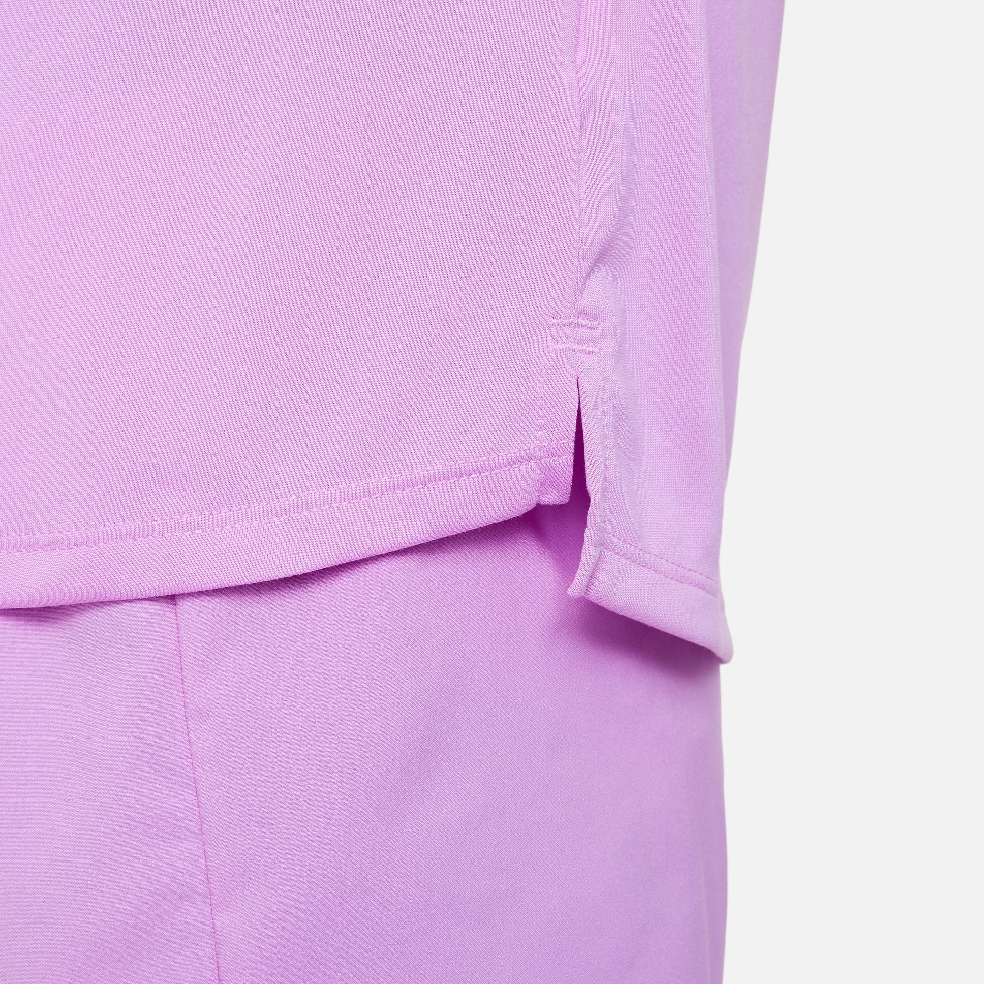 Nike Dri-FIT One Swoosh Girls' Short Sleeve Top