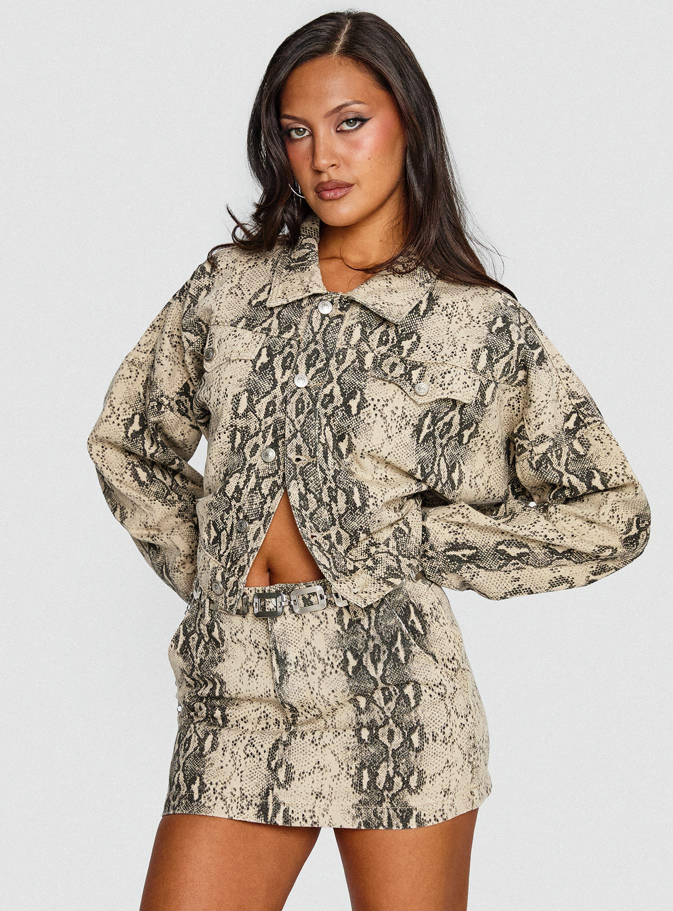 Venom Mini Skirt Snake、mySite、solidvoid