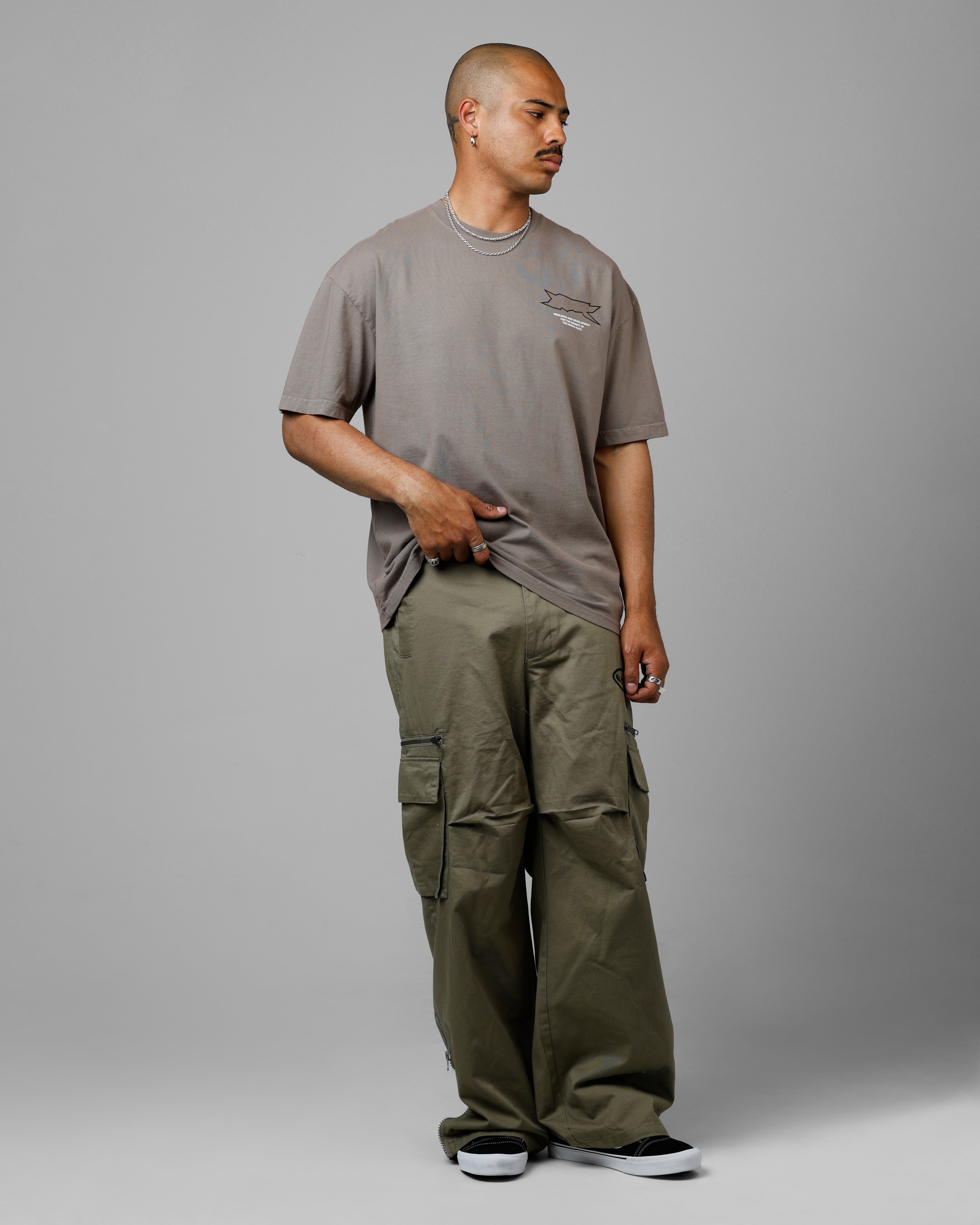 Loiter Runway T-Shirt Brown、mySite、zt4zffjzw