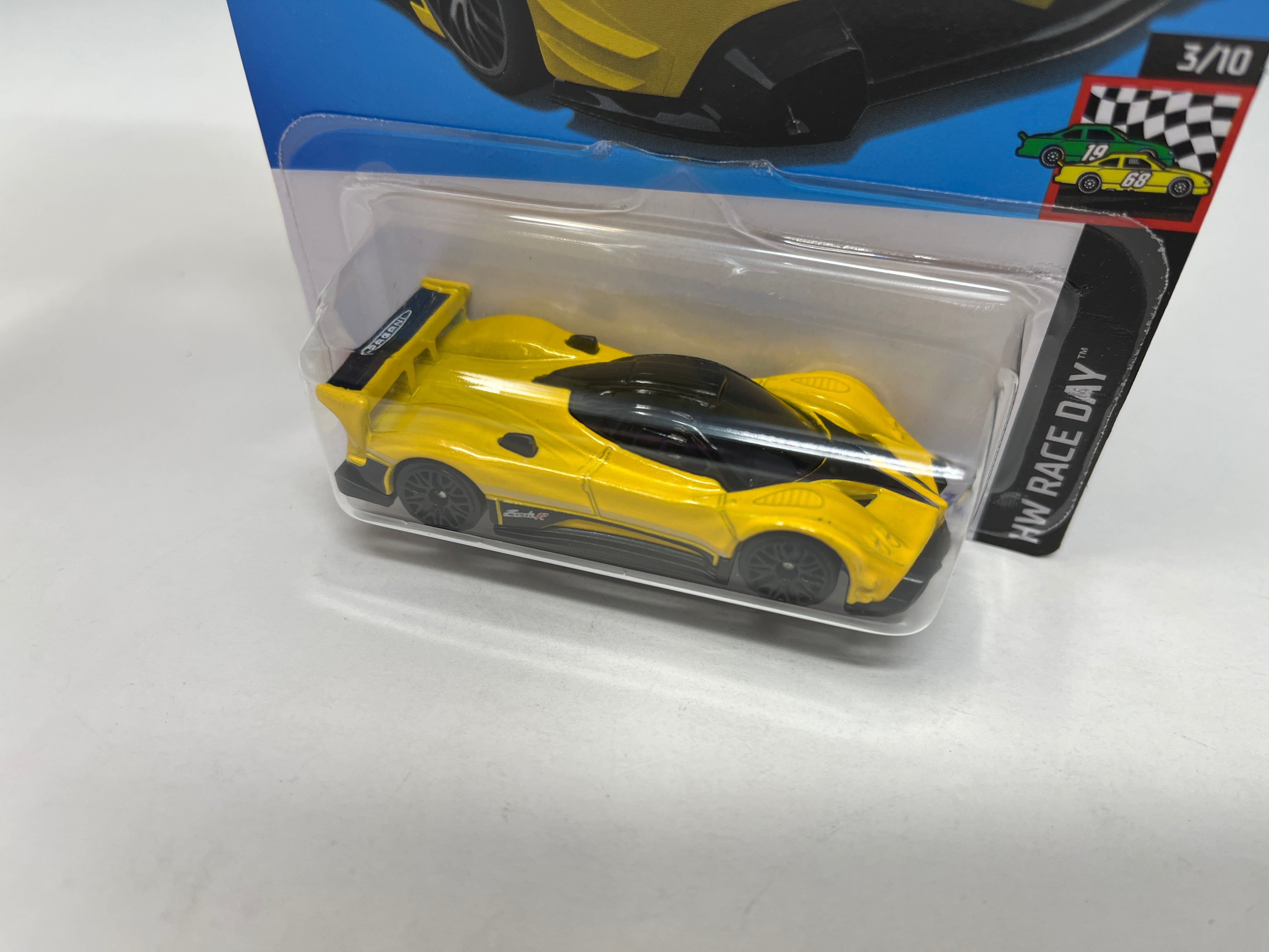 Pagani Zonda R #99 * Yellow * 2024 Hot Wheels Case K、mySite、hgirdovlk