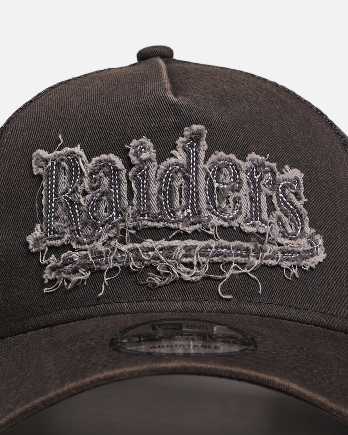 New Era Las Vegas Raiders 'Washed Fray' 9FORTY A-Frame Trucker Snapback Washed Grey、mySite、zt4zffjzw