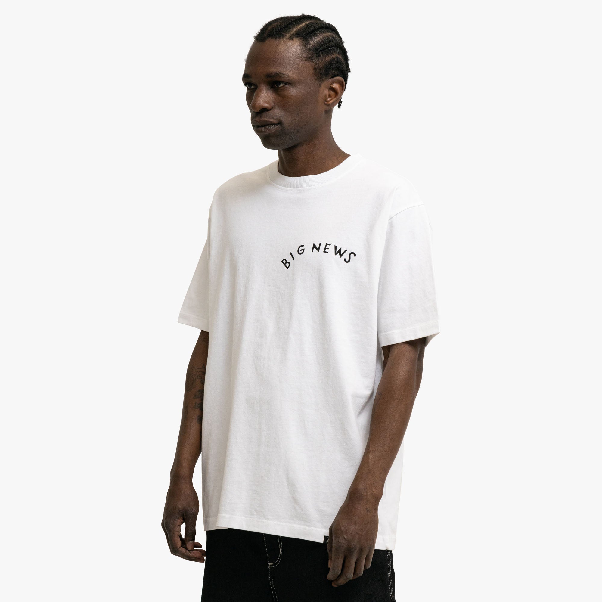  by Parra Big News T-Shirt White、mySite、merchandisen
