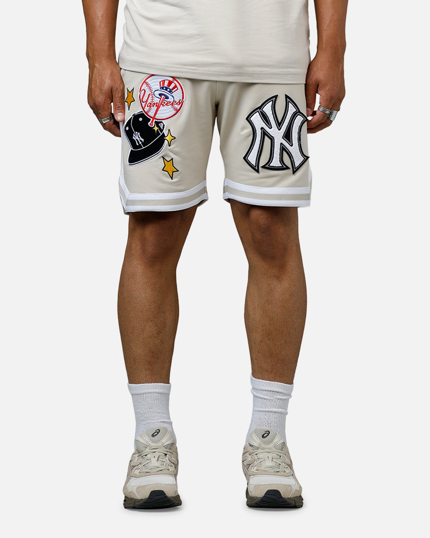 New Era New York Yankees 'Logo Select' Summer Shorts Stone、mySite、zt4zffjzw