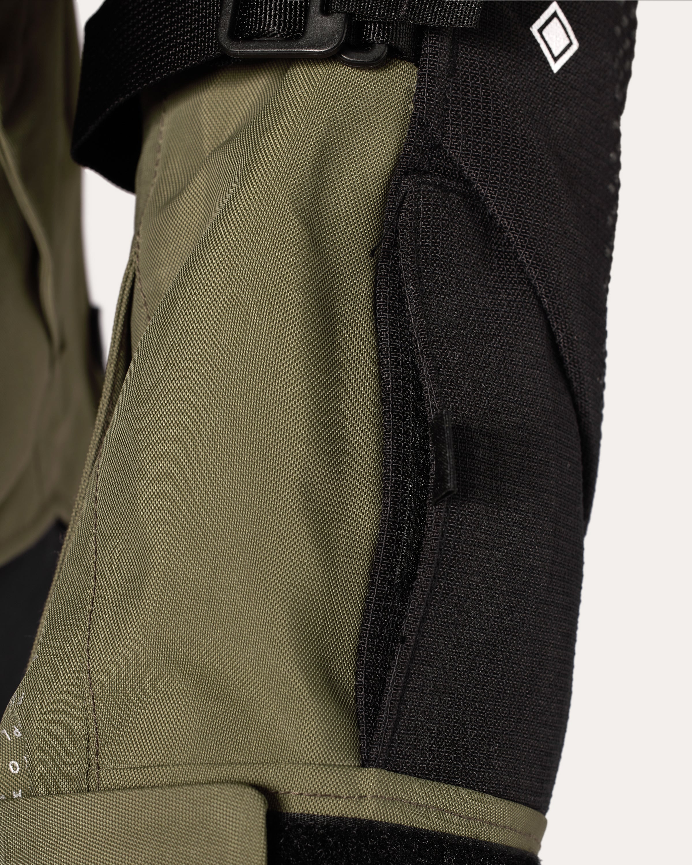 Jacket Dominator 3 GTX | Black、mySite、dreamappss