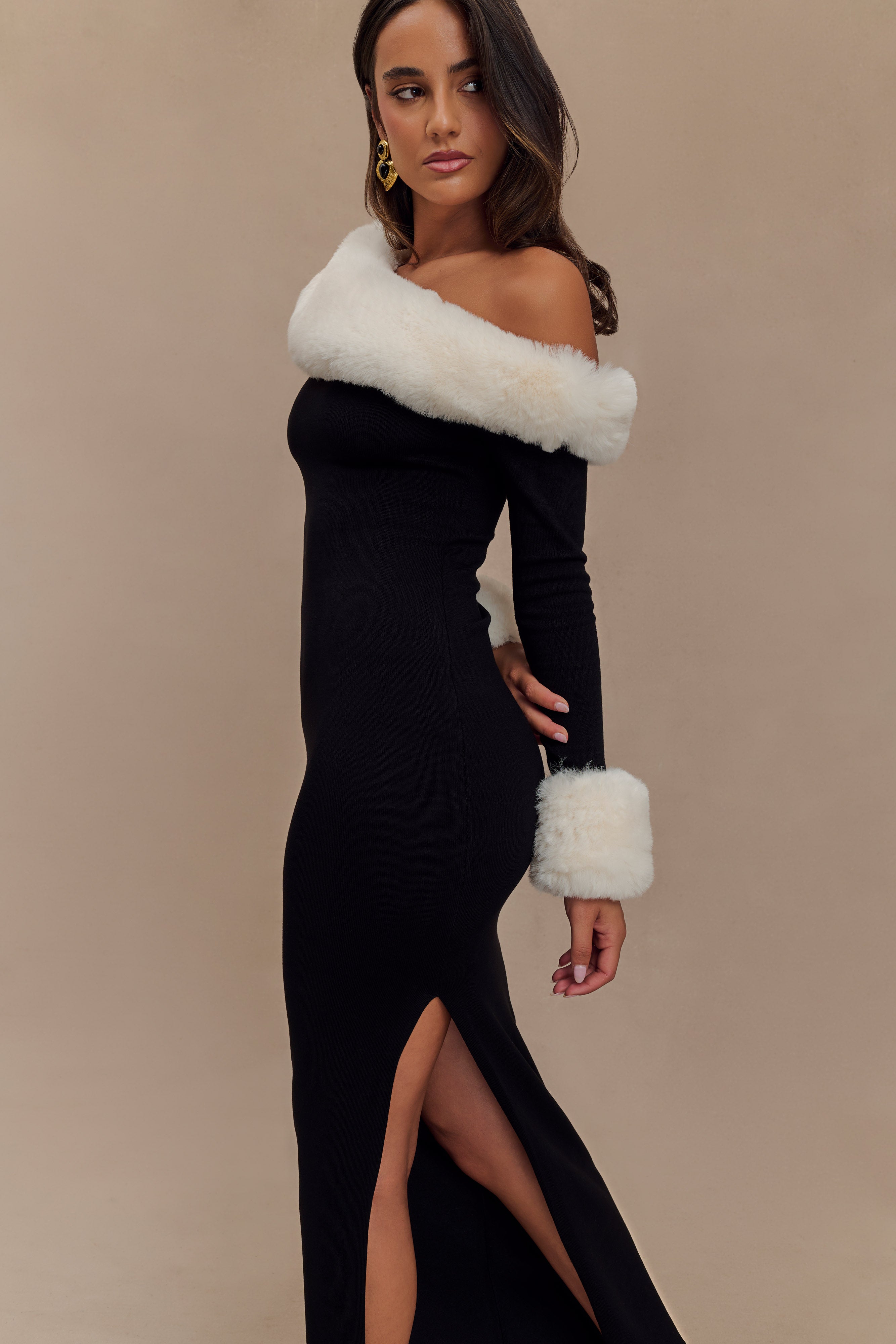 Karleigh Faux Fur Knit Maxi Dress - Black/White、mySite、solidvoid