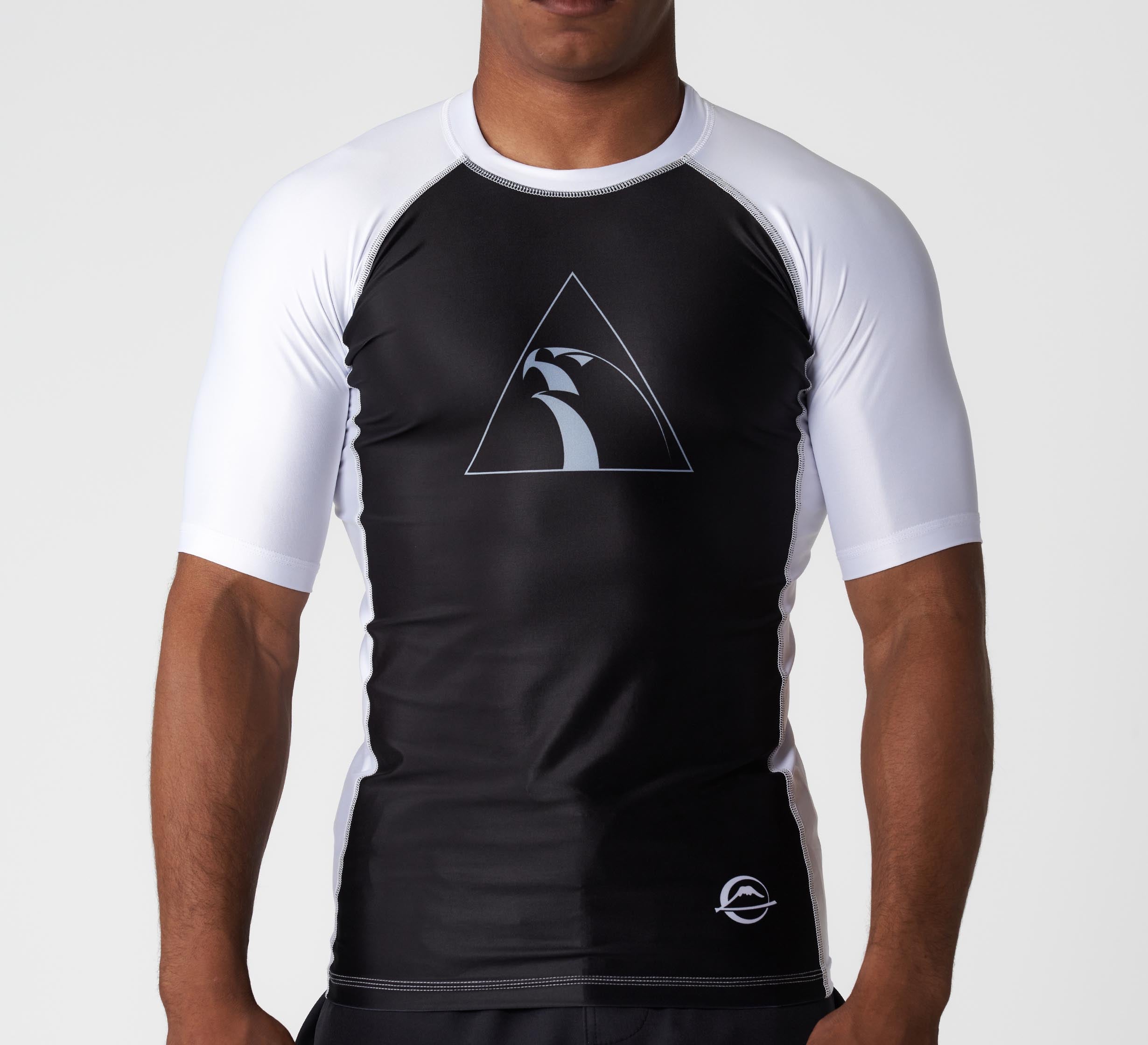 FUJI x Alliance Ranked Short Sleeve Rashguard White、mySite、gigharbornorthrealestate