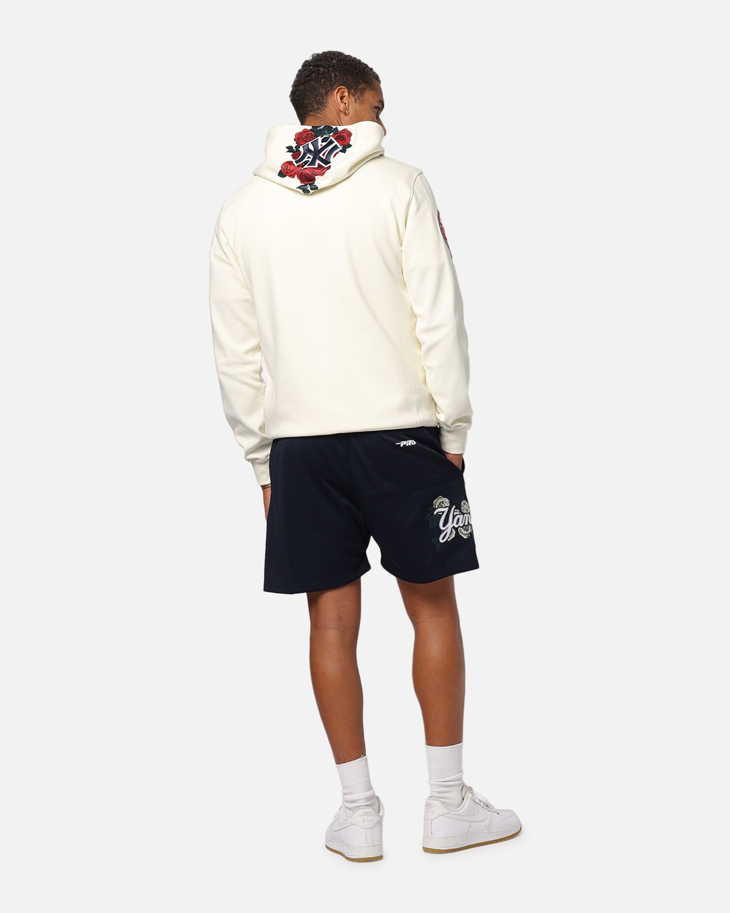 Pro Standard New York Yankees Roses Pullover Hoodie Eggshell、mySite、zt4zffjzw