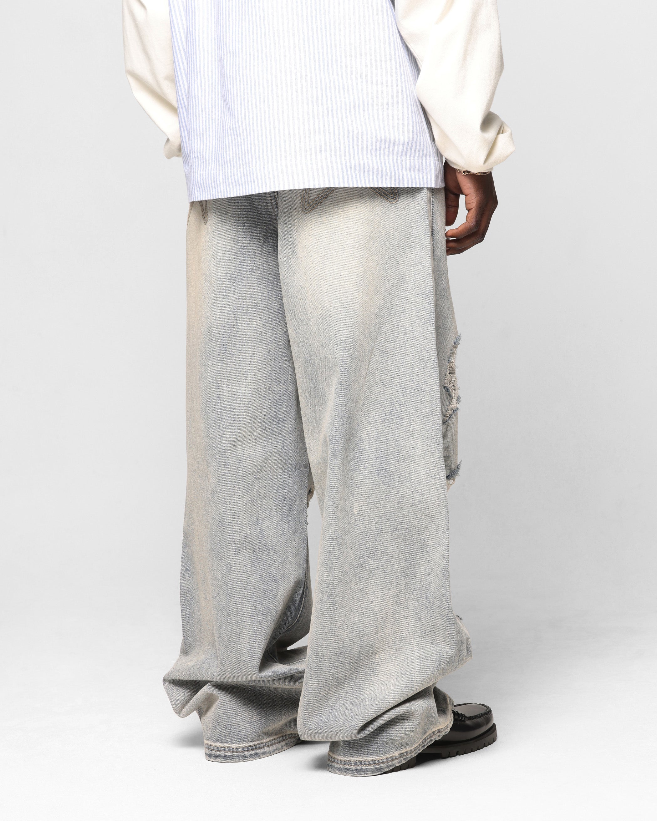 {product_title} - {shop_name}