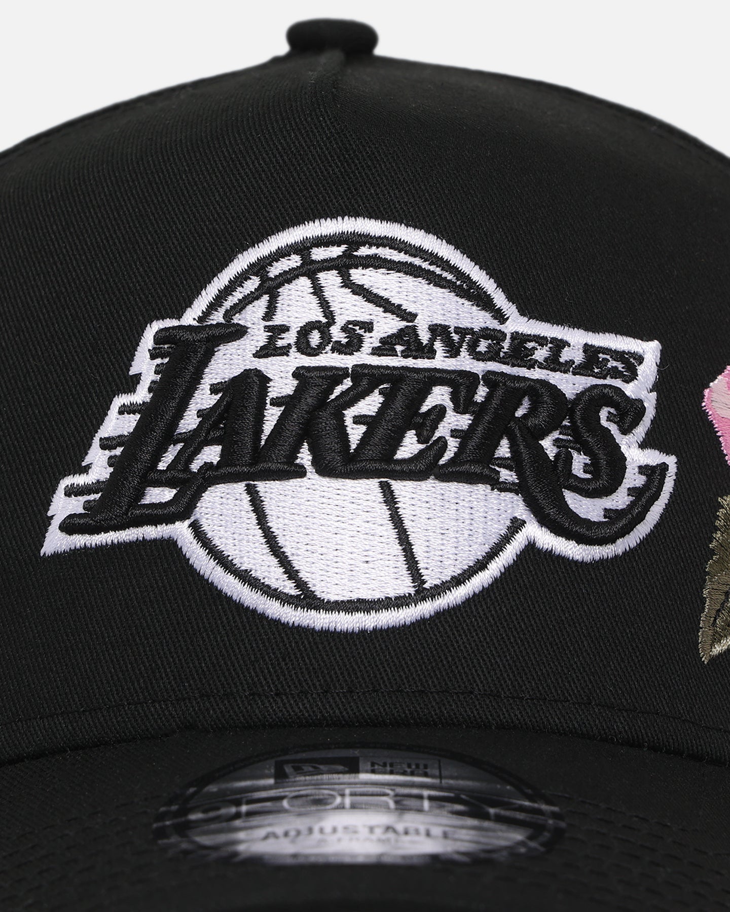 New Era Los Angeles Lakers 'Pink Rose Embroidery' 9FORTY A-Frame Snapback Black/Pink、mySite、zt4zffjzw