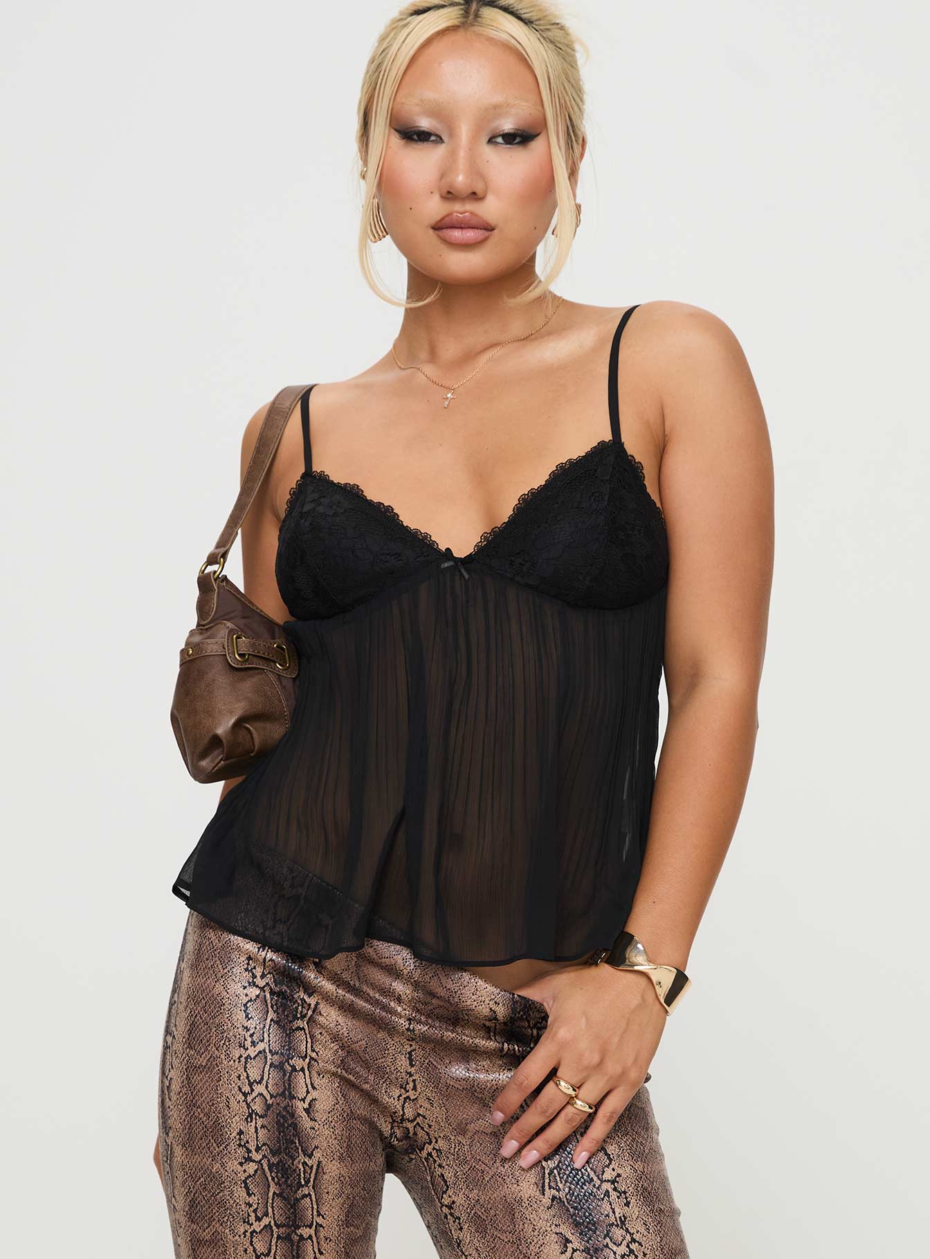 Zami Pleat Top Black、mySite、solidvoid