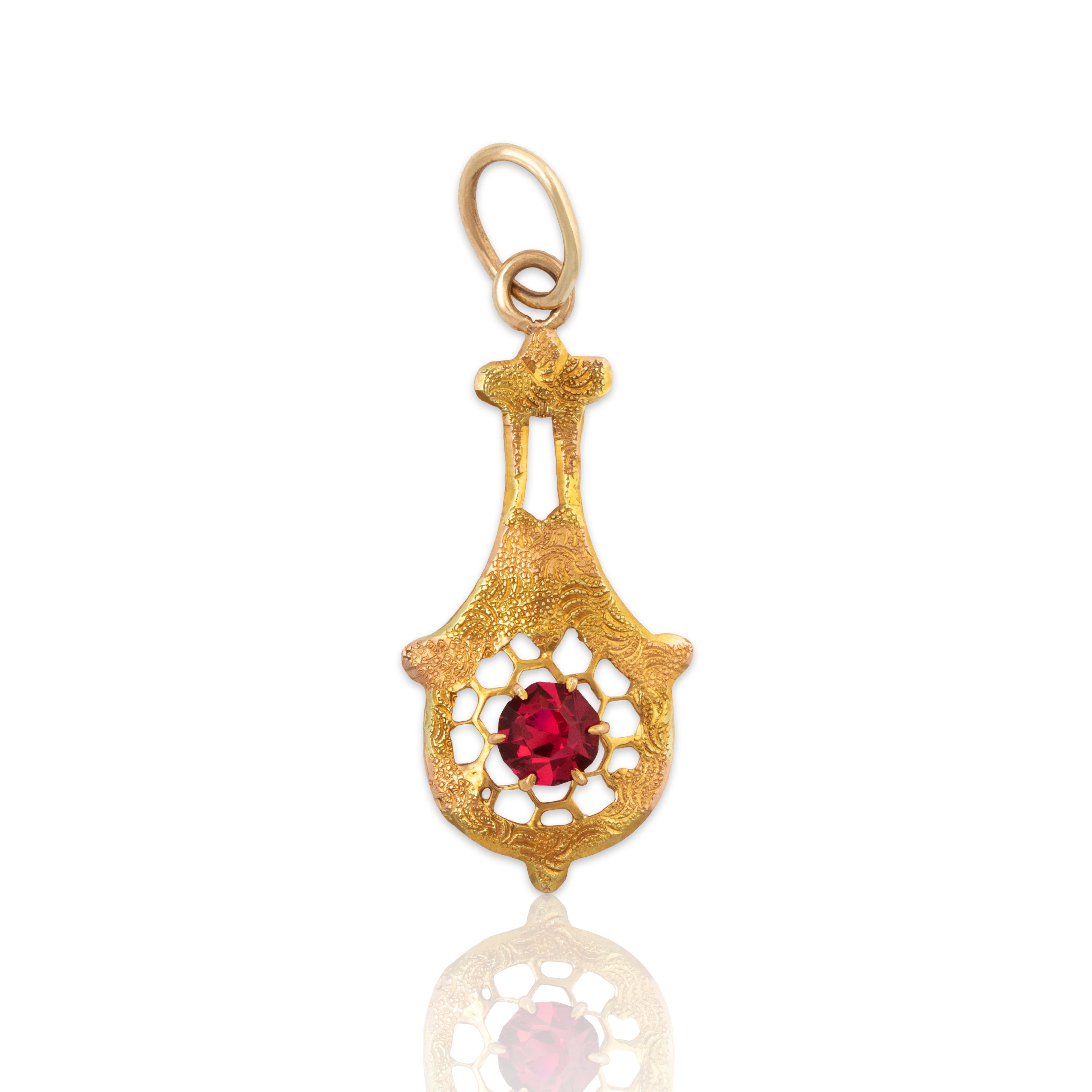Antique 10k Yellow & Rose Gold Magenta Glass Textured Openwork Pendant、mySite、hinf8tx79