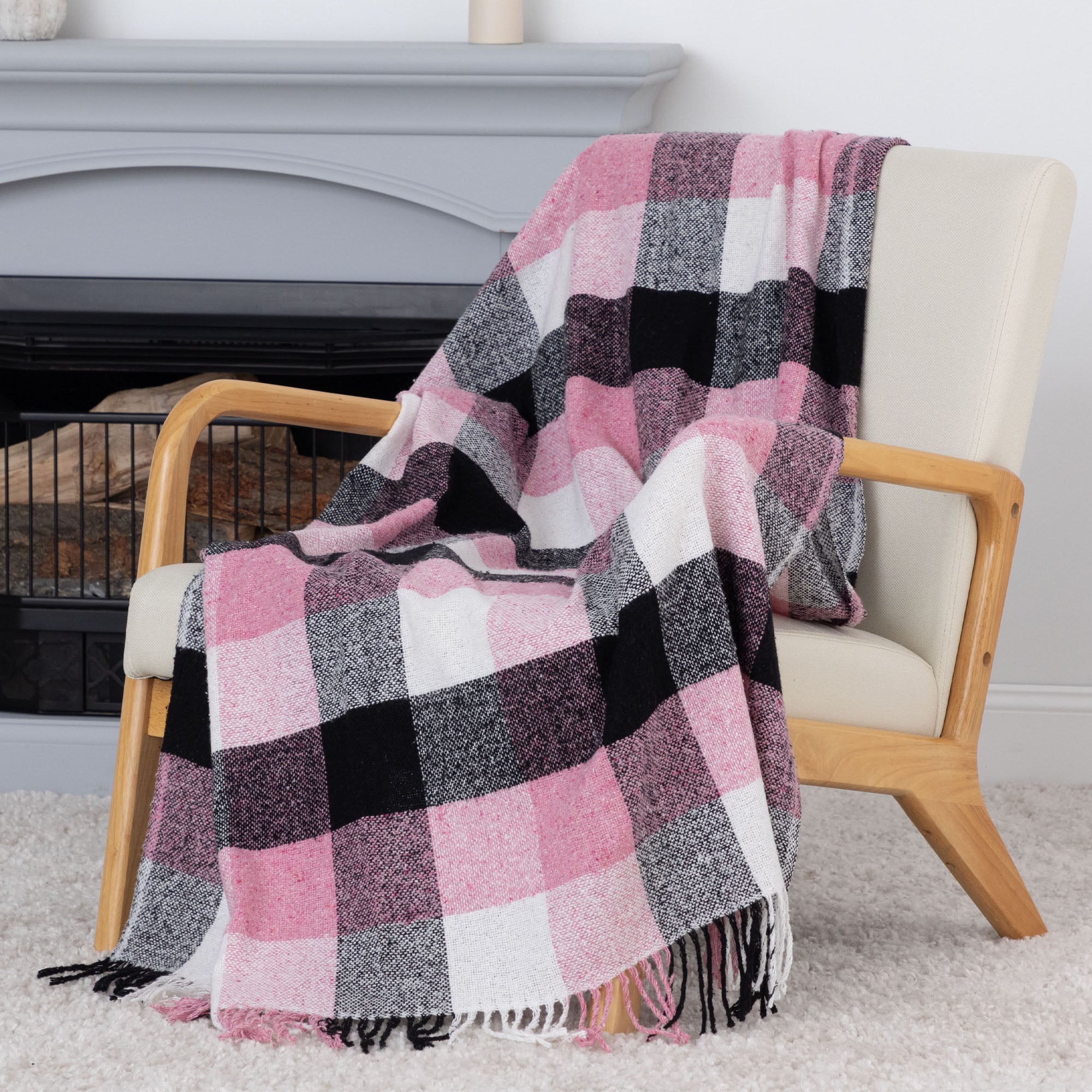 Ukrainian Wool-Blend Fringed Throw Blanket、mySite、camillekostekn