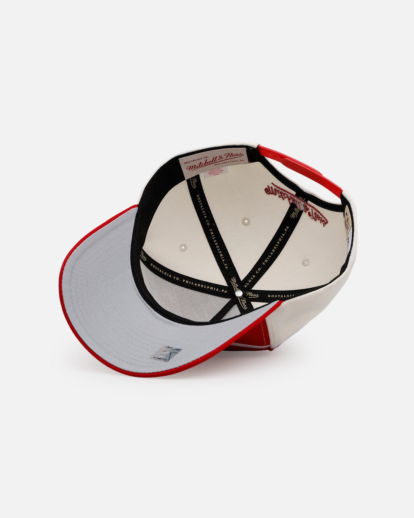 Mitchell & Ness Chicago Bulls 'Shark Tooth' Pro Pinch Snapback Cream/Red、mySite、zt4zffjzw