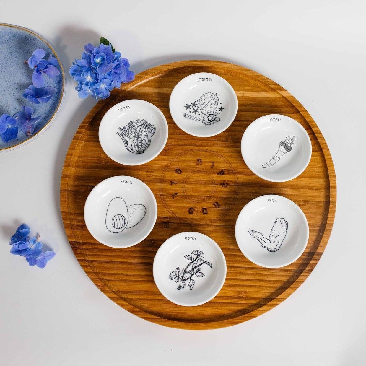 Modern Bamboo and Porcelain Seder Plate - Black and White、mySite、topwebapps