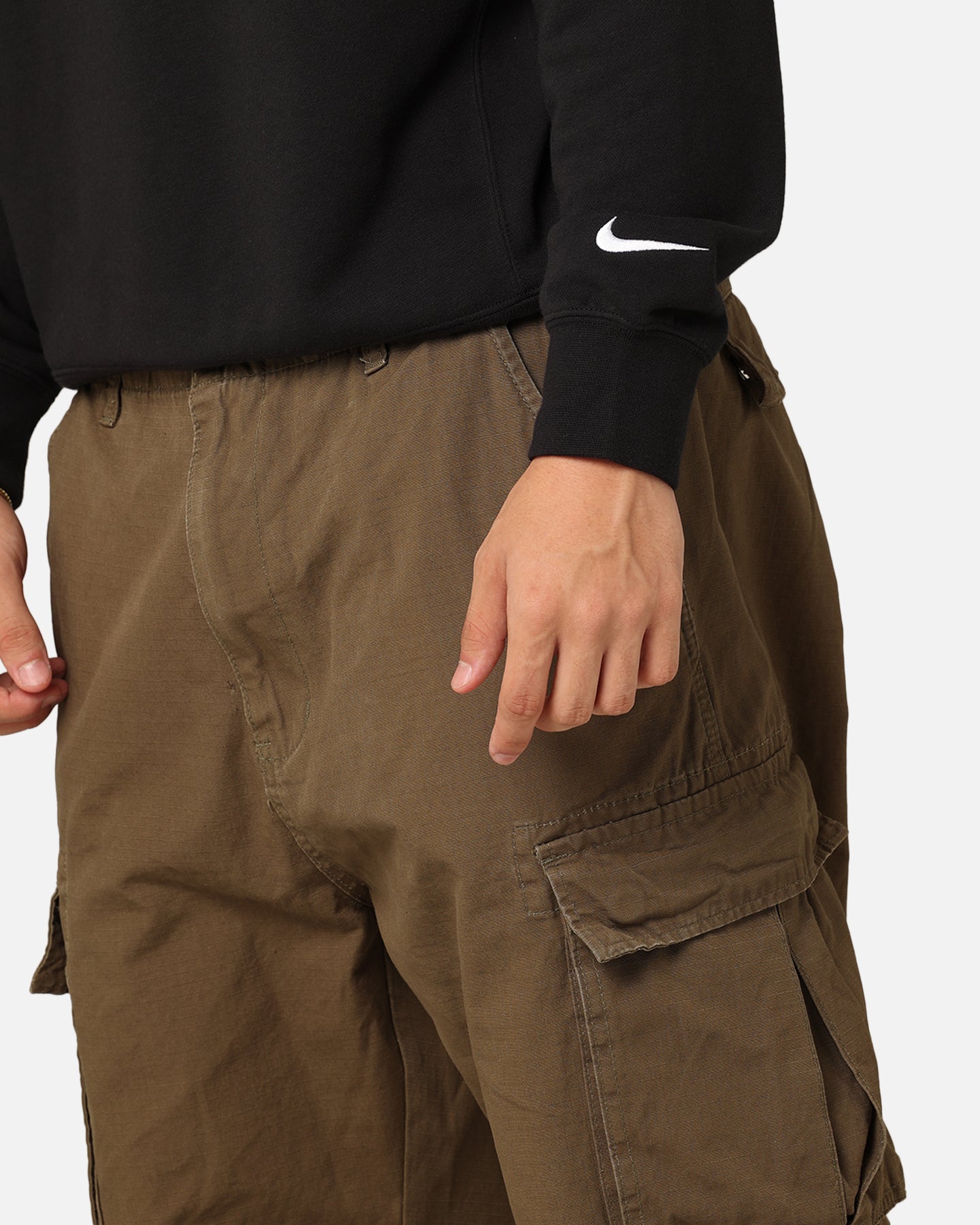 {product_title} - {shop_name}