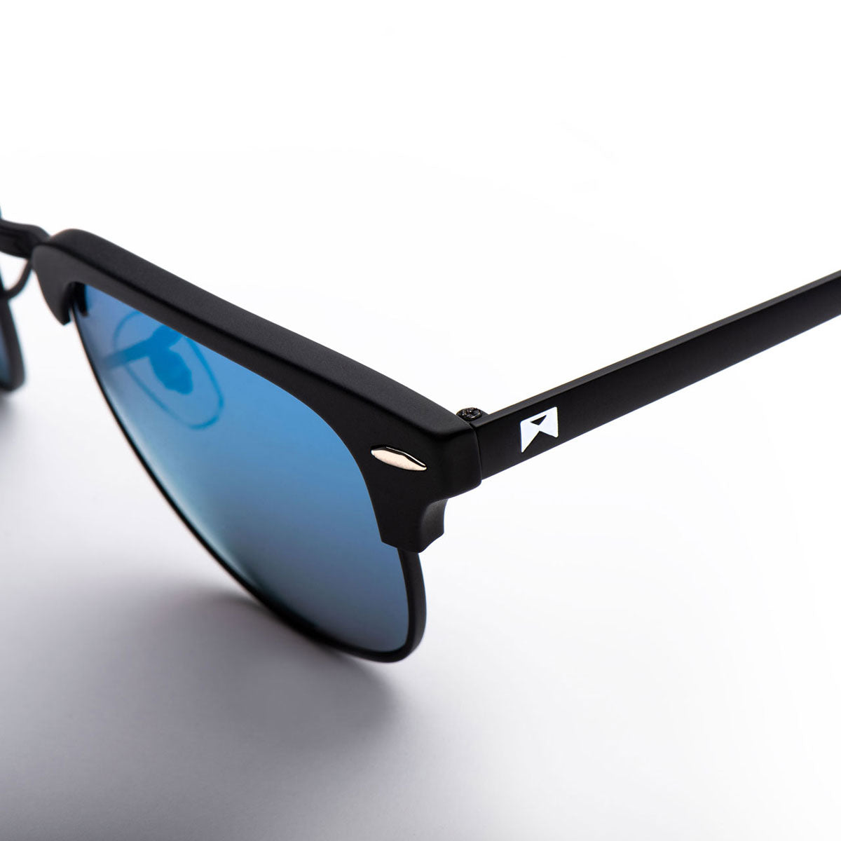  The Empire、mySite、merchandisen