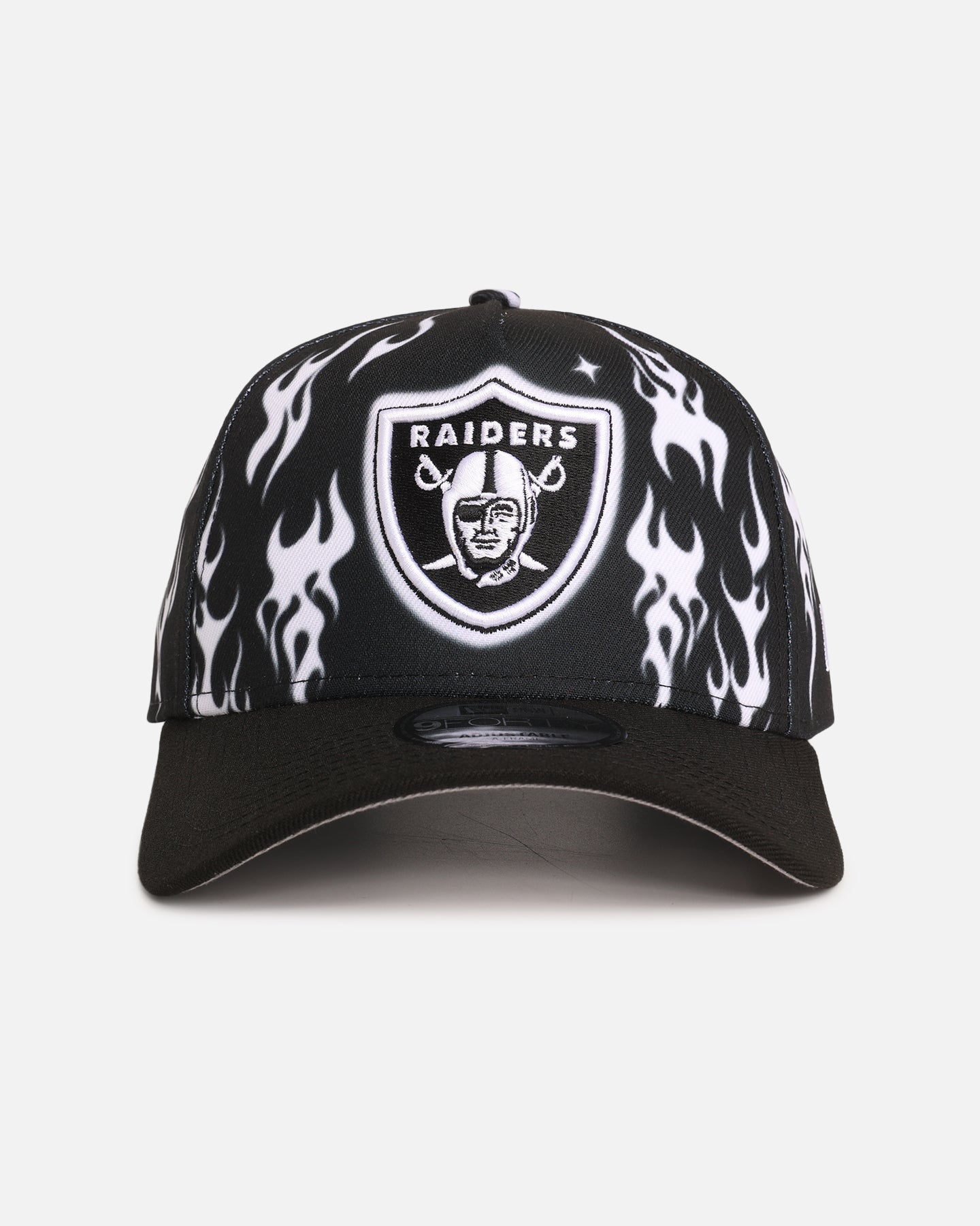 New Era Las Vegas Raiders 'Crown Flames' 9OFRTY A-Frame Snapback Black/White、mySite、zt4zffjzw