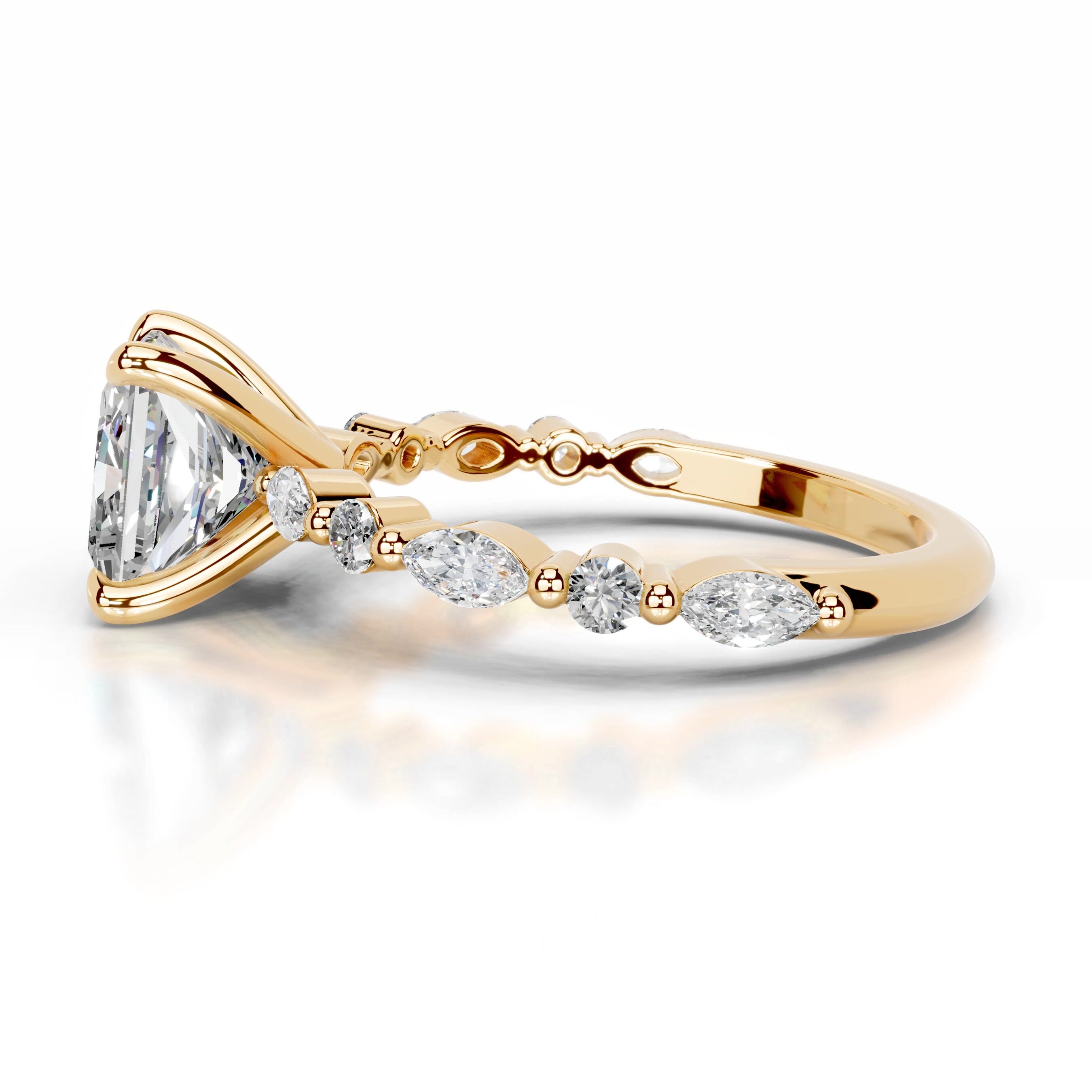 Lagertha Moissanite & Diamond Ring - 18K Yellow Gold、mySite、hinf8tx79