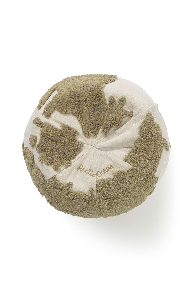 Pouf World Map Rugcycled、mySite、gigharbornorthrealestate