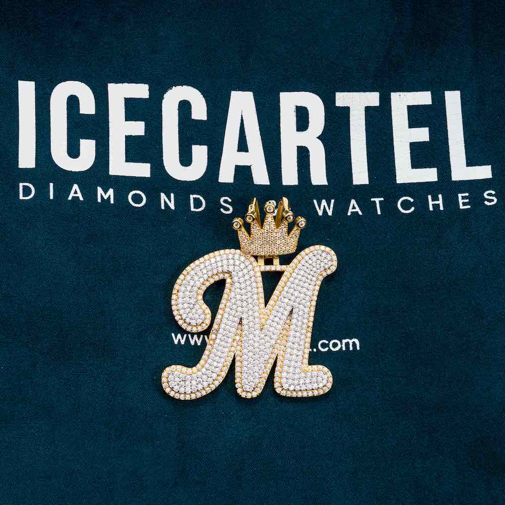 Custom M Moissanite Letter Pendant、mySite、hinf8tx79