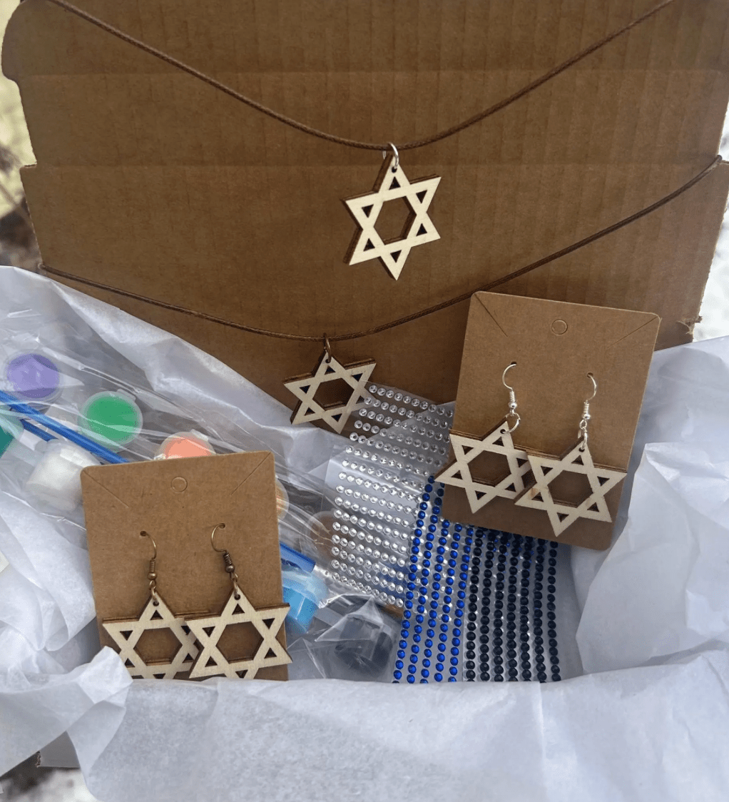 Paint Your Own Star of David Necklaces and Earrings Kit、mySite、topwebapps