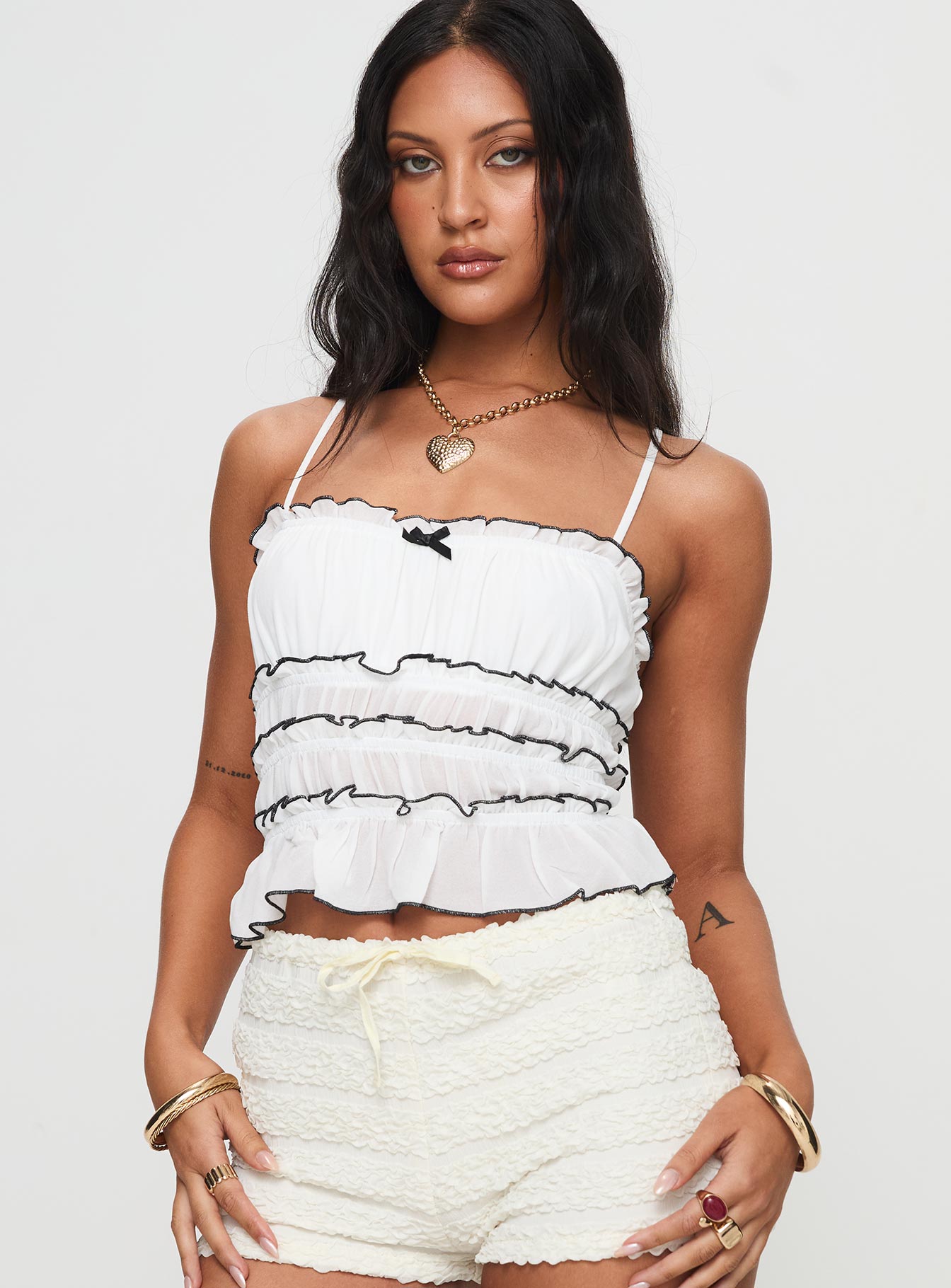 Kiwi Top White、mySite、solidvoid