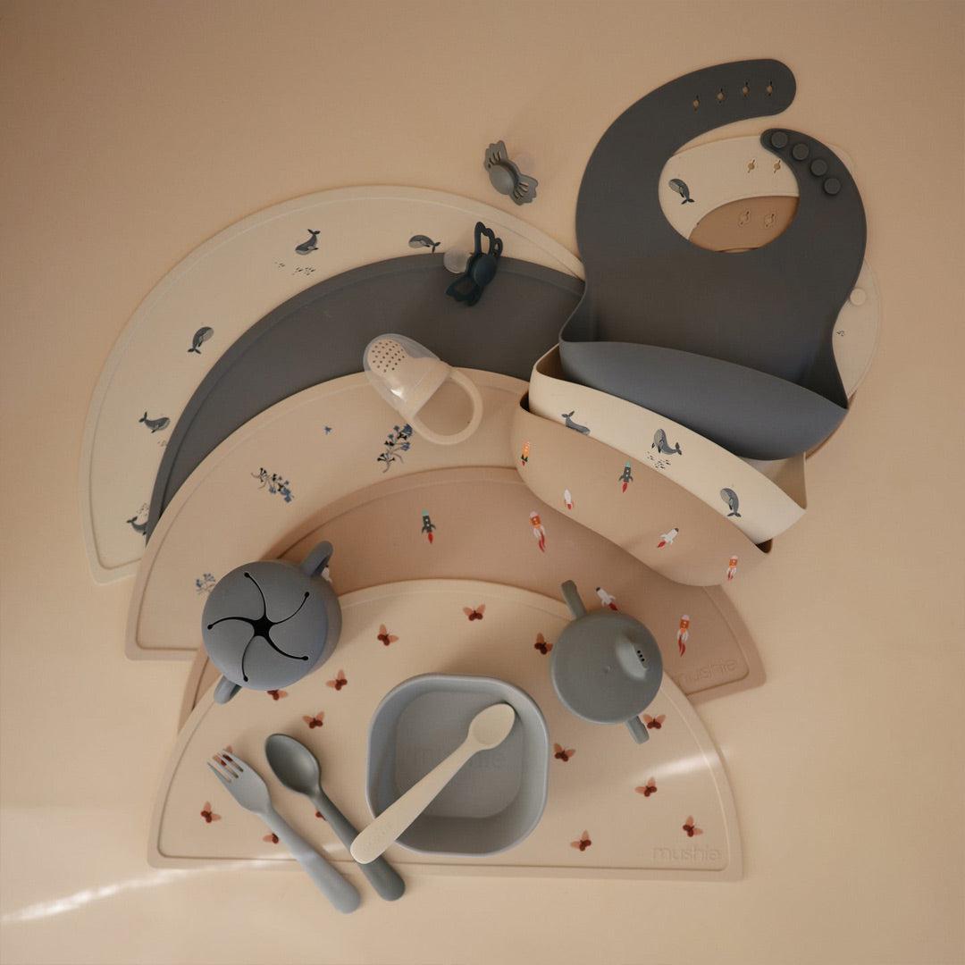  Mushie Silicone Bib - Whales、mySite、merchandisen