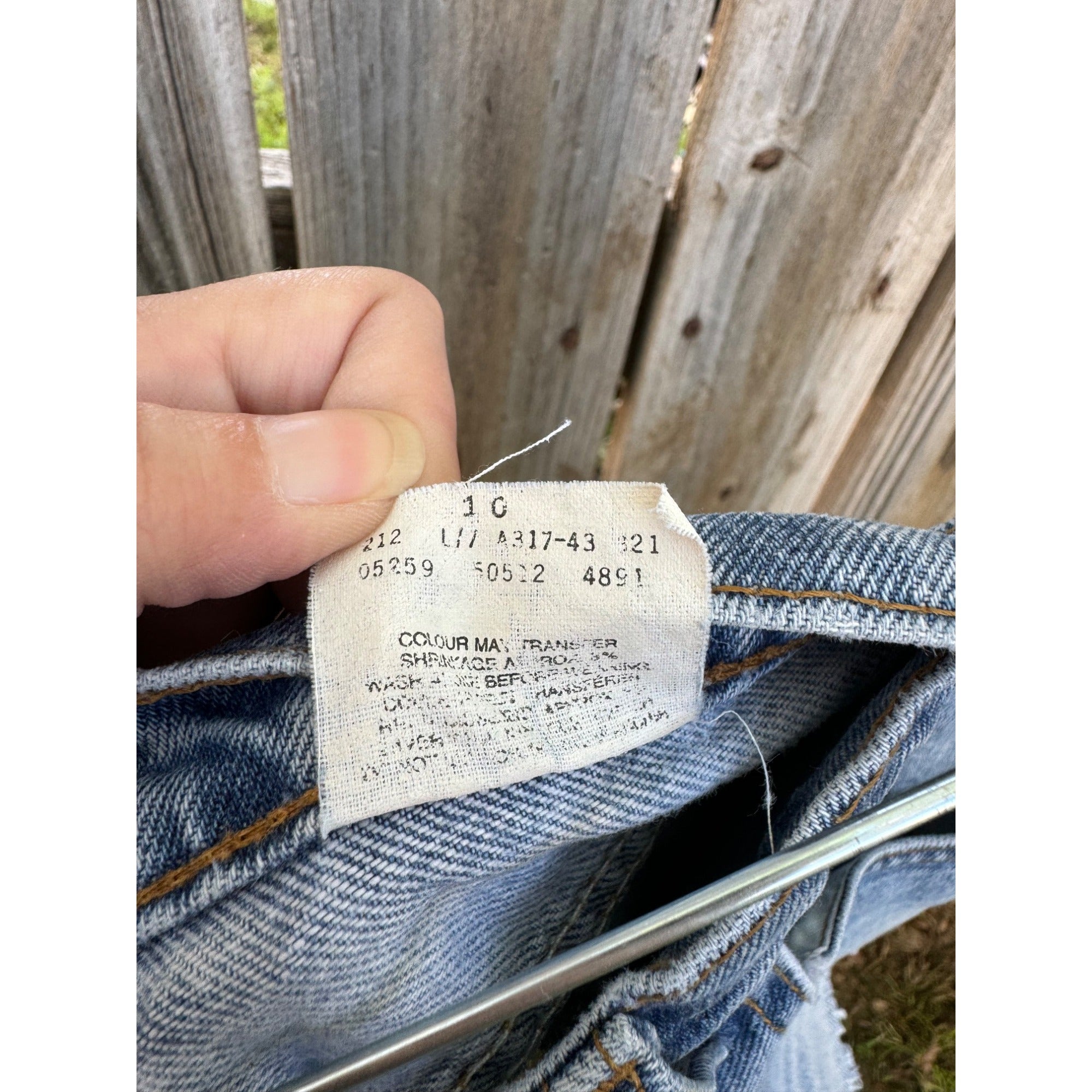 90's Levi's 512 Slim Fit Cut Off Raw Hem Denim Jean Shorts 34、mySite、garagedoors4me