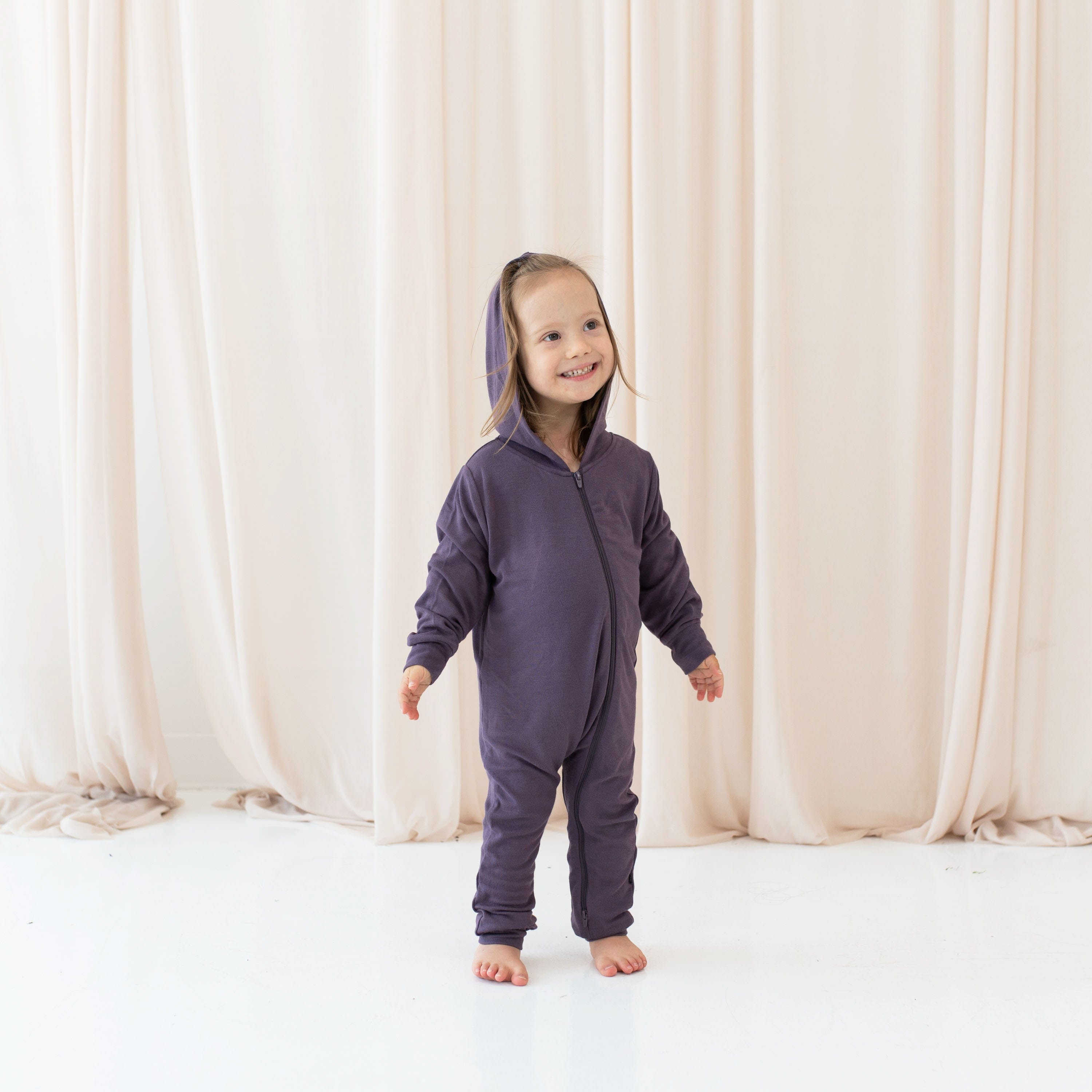 Bamboo Jersey Hooded Zippered Romper in Currant、mySite、layawaytickets