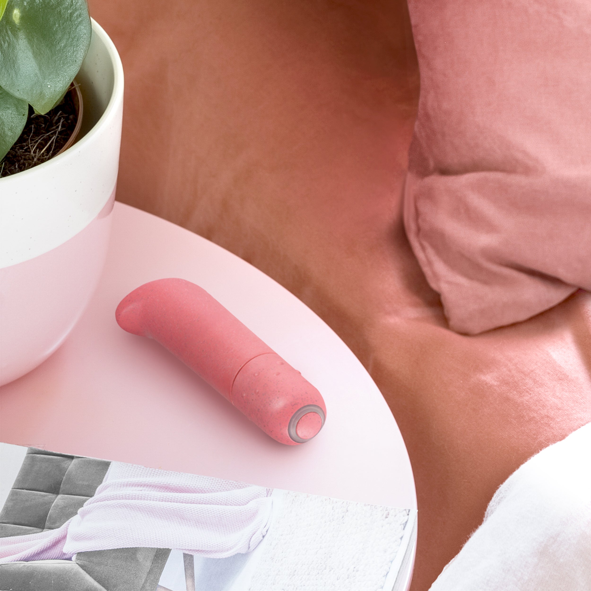 Gaia® By Blush | Eco G Spot Vibe: Plant-Based 4 Curved Waterproof Vibrator in Coral - Made from Sustainable BioFeel™、mySite、bottomscart