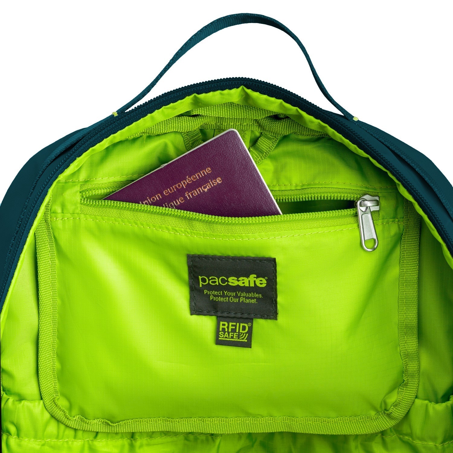 Pacsafe® ECO 25L anti-theft backpack、mySite、garagedoors4me
