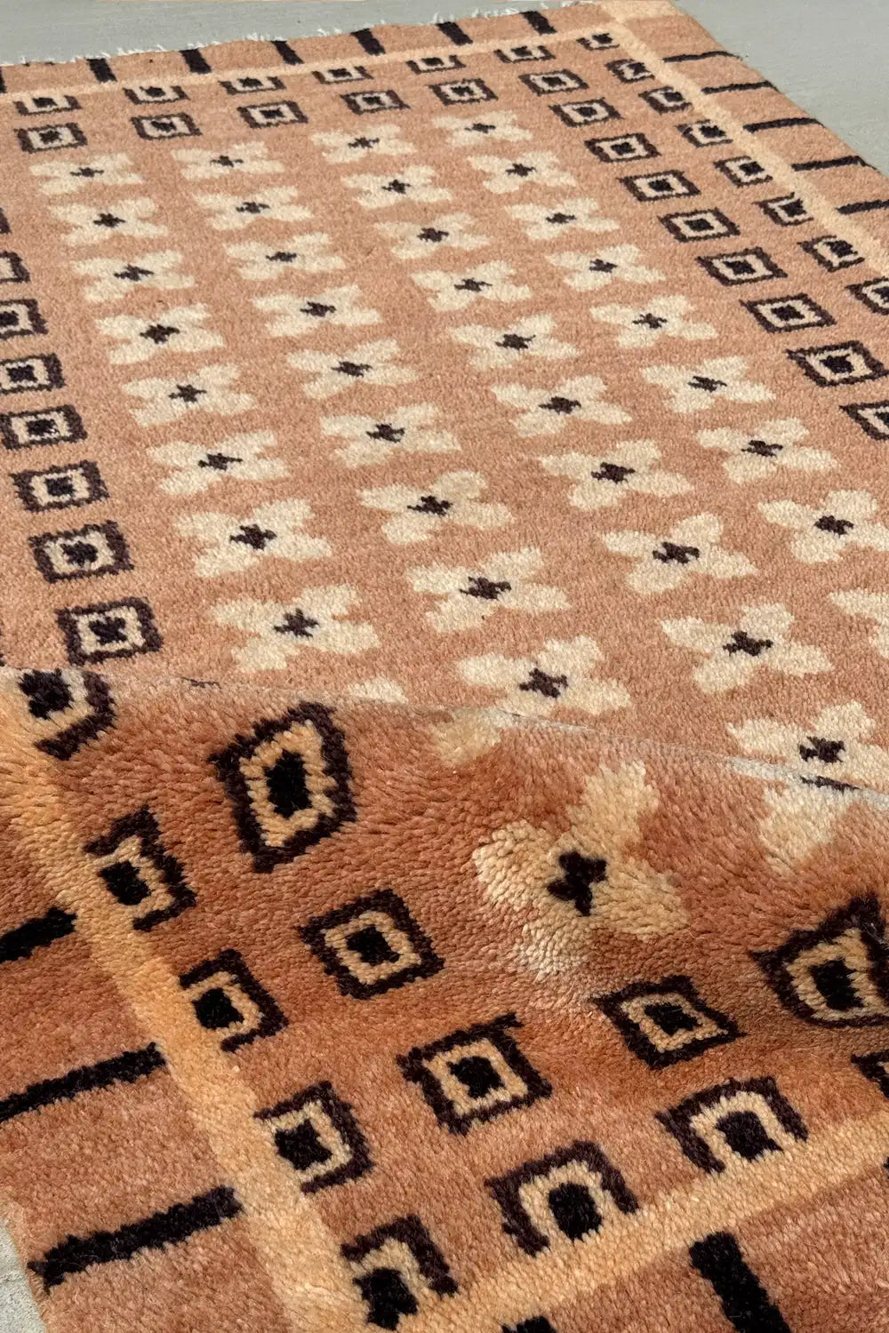 Desert Matrix Hand-Knotted Wool Rug 3x5、mySite、gigharbornorthrealestate
