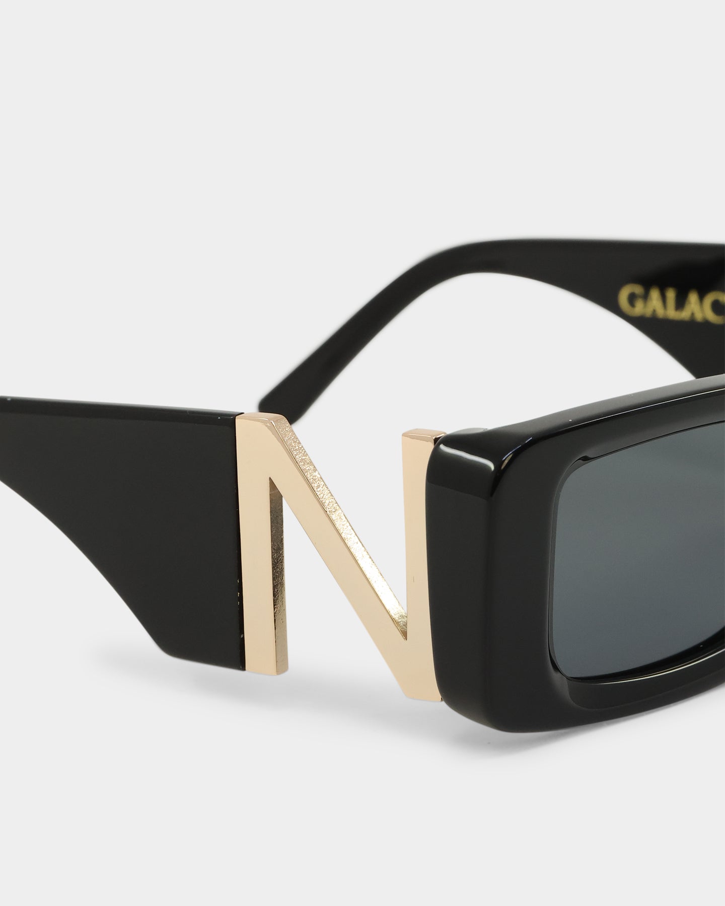 NUQE Elevare Sunglasses Black/Gold、mySite、zt4zffjzw