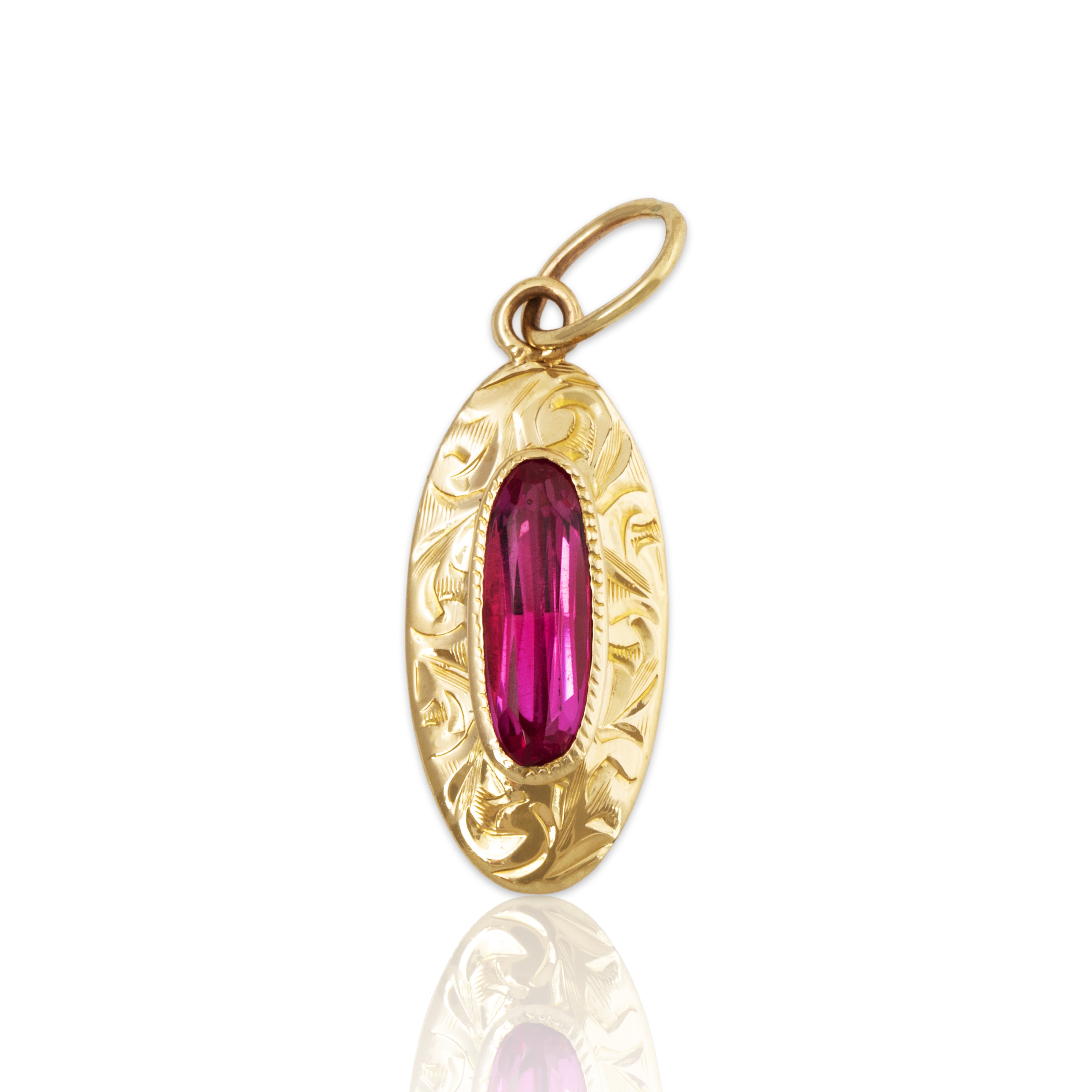 Antique 10k Yellow Gold Synthetic Ruby Lovely Engraved Oval Charm / Pendant、mySite、hinf8tx79