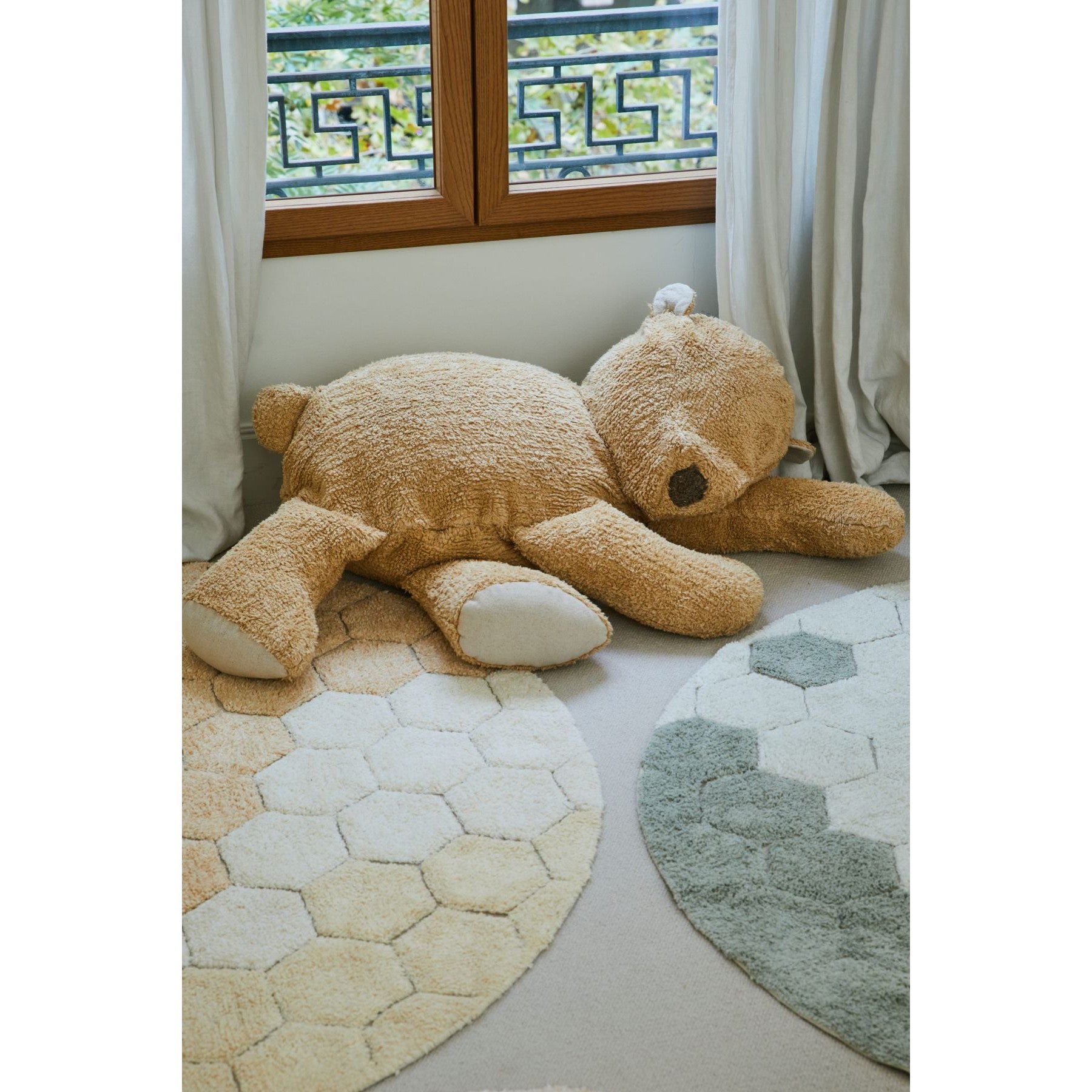 Planet Bee Round Honeycomb Golden Washable Rug、mySite、gigharbornorthrealestate