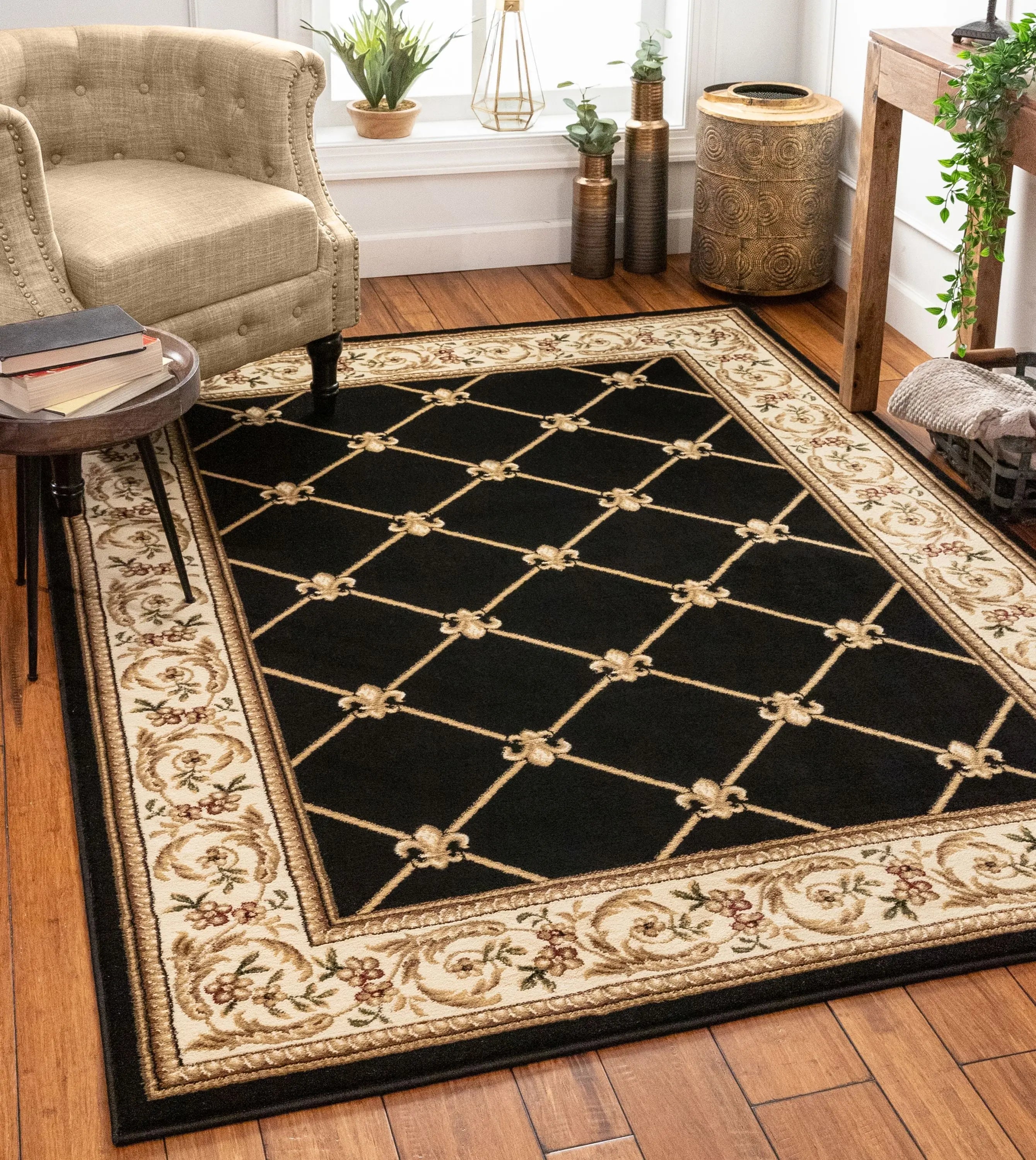 Fleur De Lis Black Formal Rug、mySite、gigharbornorthrealestate