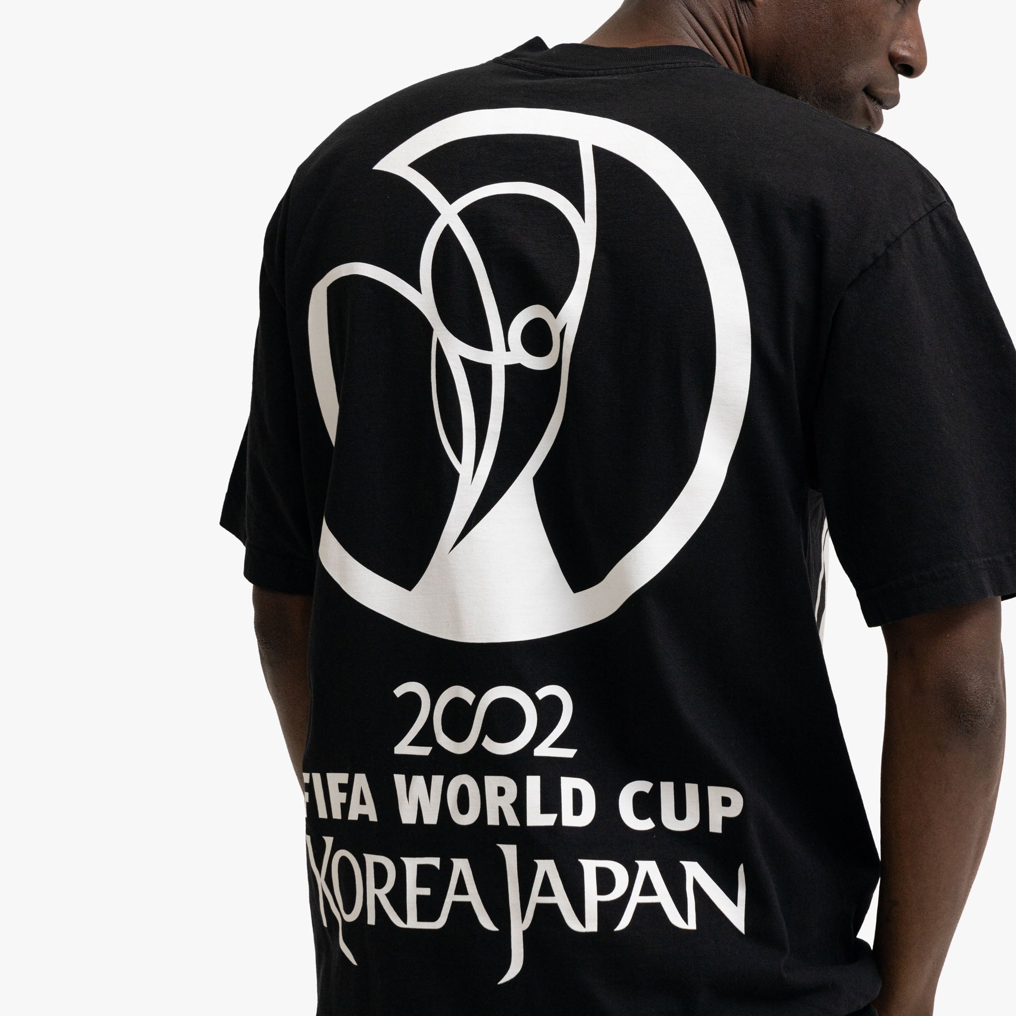  b.Eautiful 2002 T-Shirt Black、mySite、merchandisen