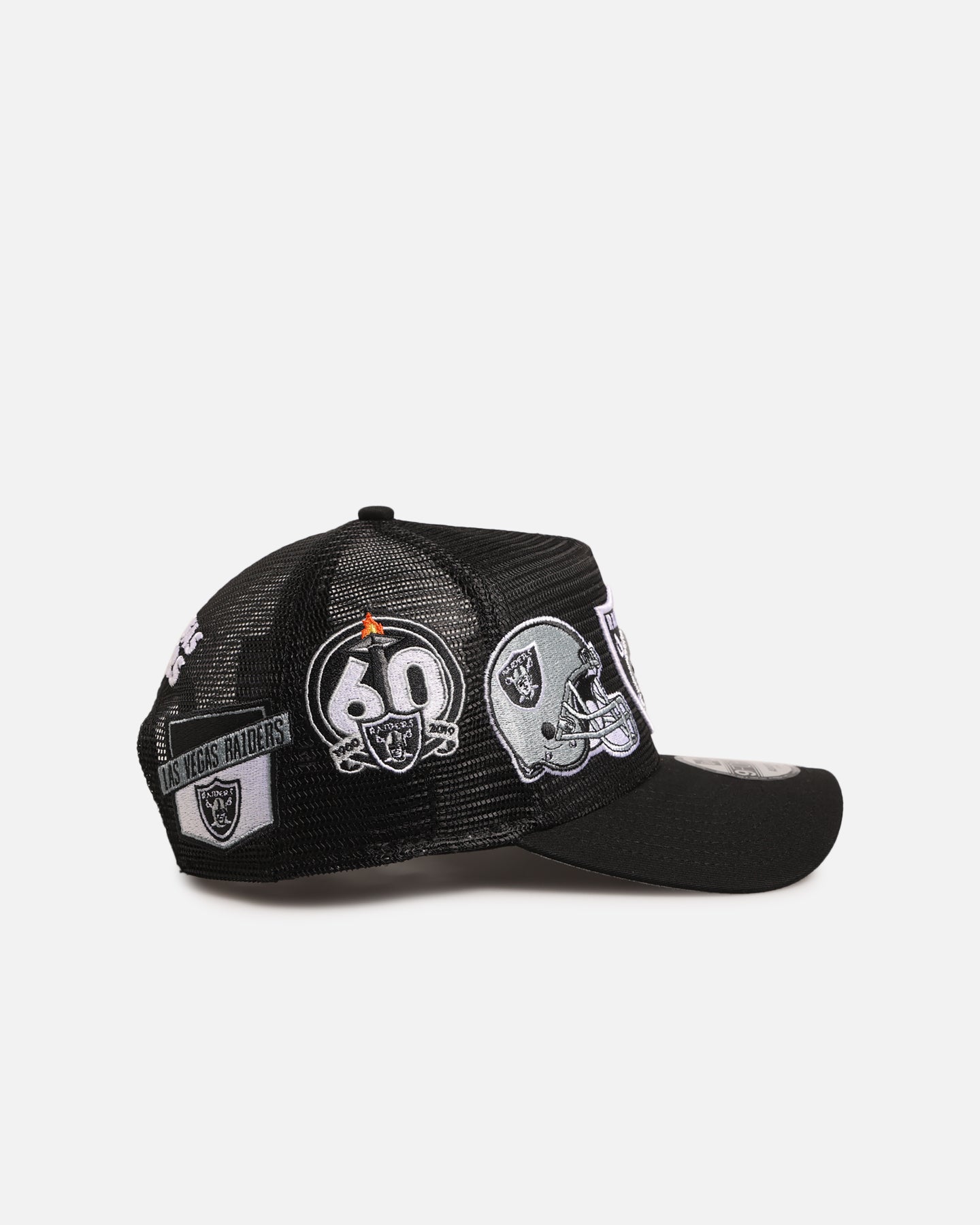 New Era Las Vegas Raiders 'Mesh Crown All Over Logos' 9FORTY A-Frame Snapback Official Team Colour、mySite、zt4zffjzw