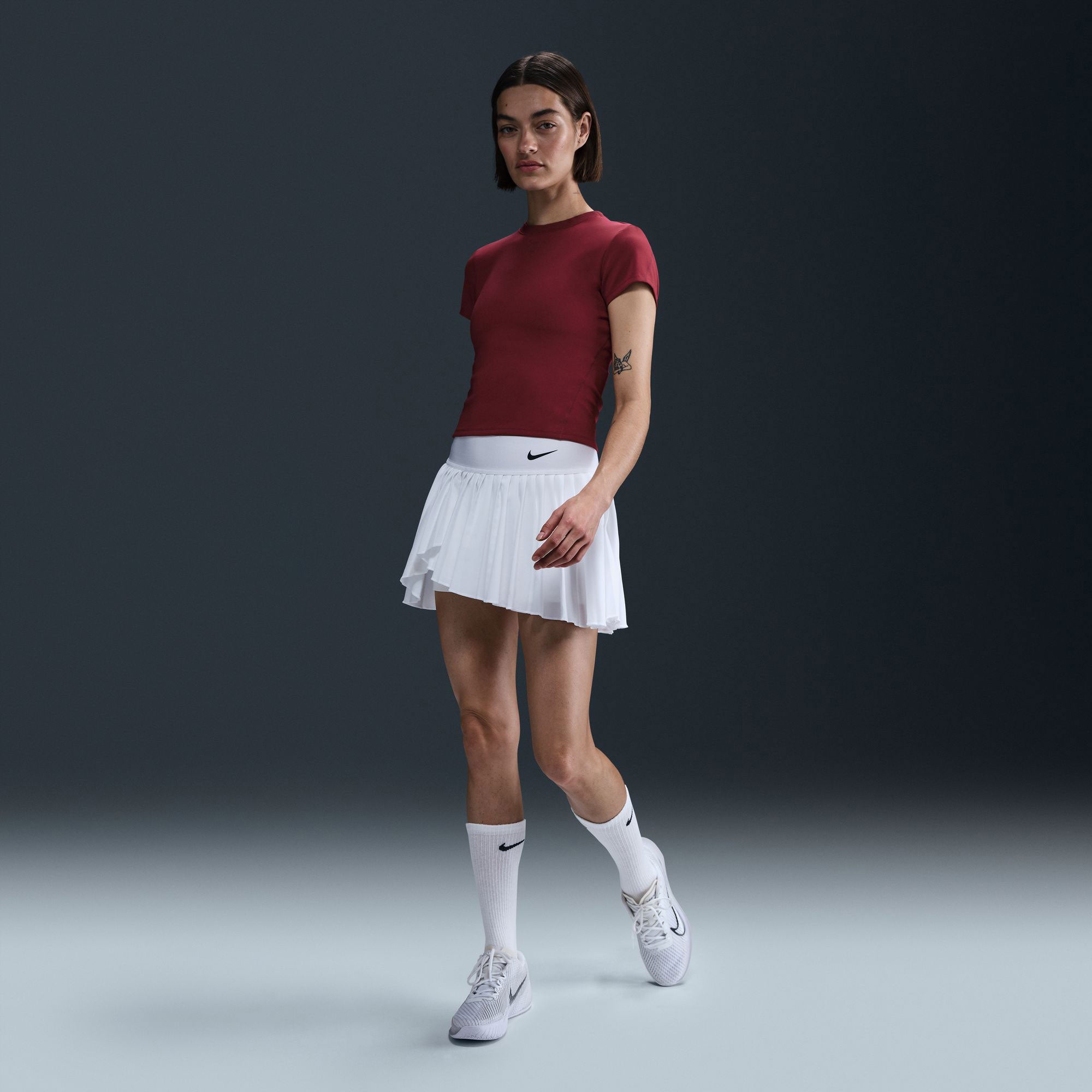 NikeCourt Advantage Women's Dri-FIT Tennis Shirt