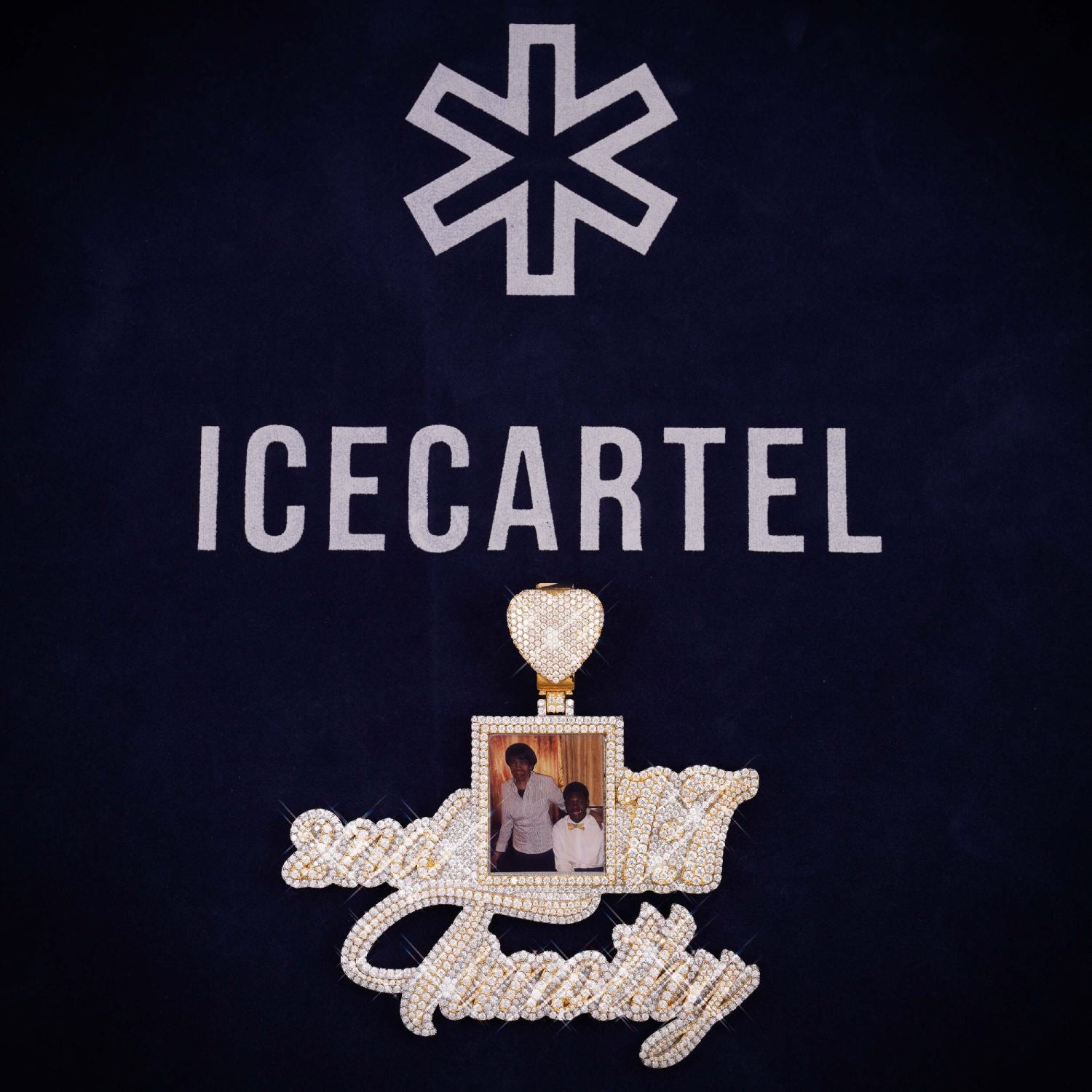 Moissanite Custom Picture Name Pendant 14K Gold、mySite、hinf8tx79