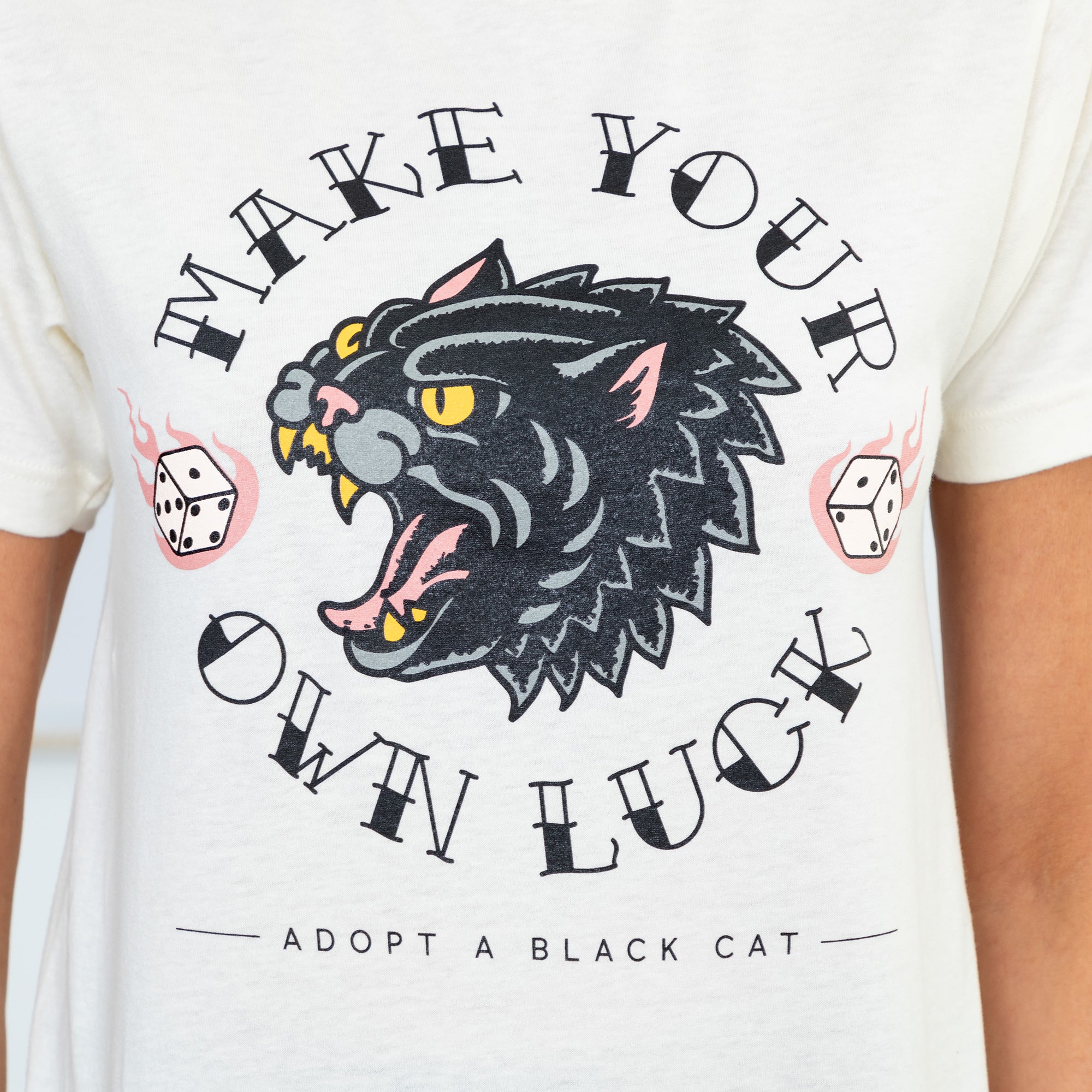 Lucky Black Cat T-Shirt、mySite、camillekostekn