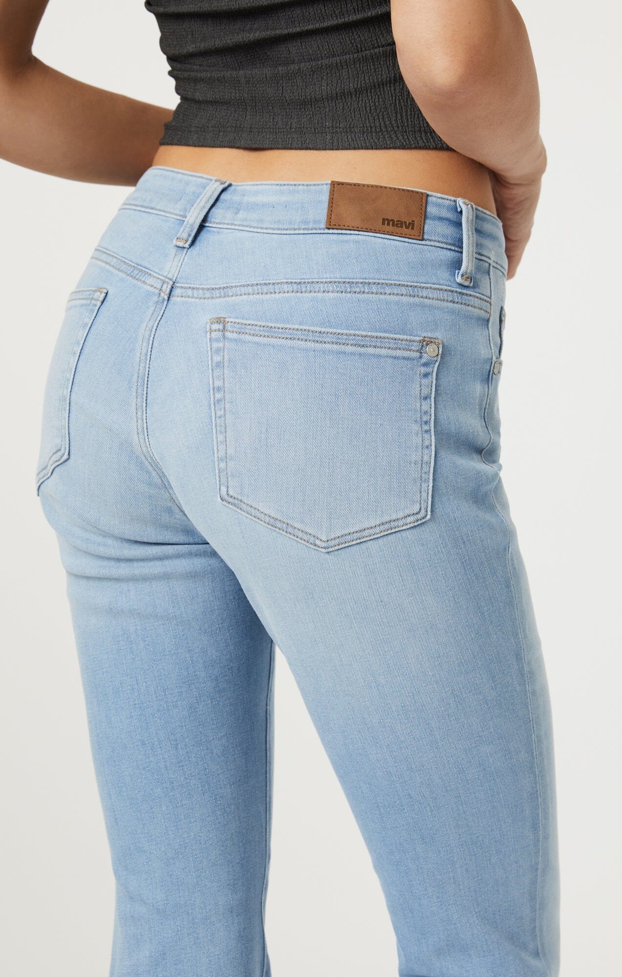 {product_title} - {shop_name}