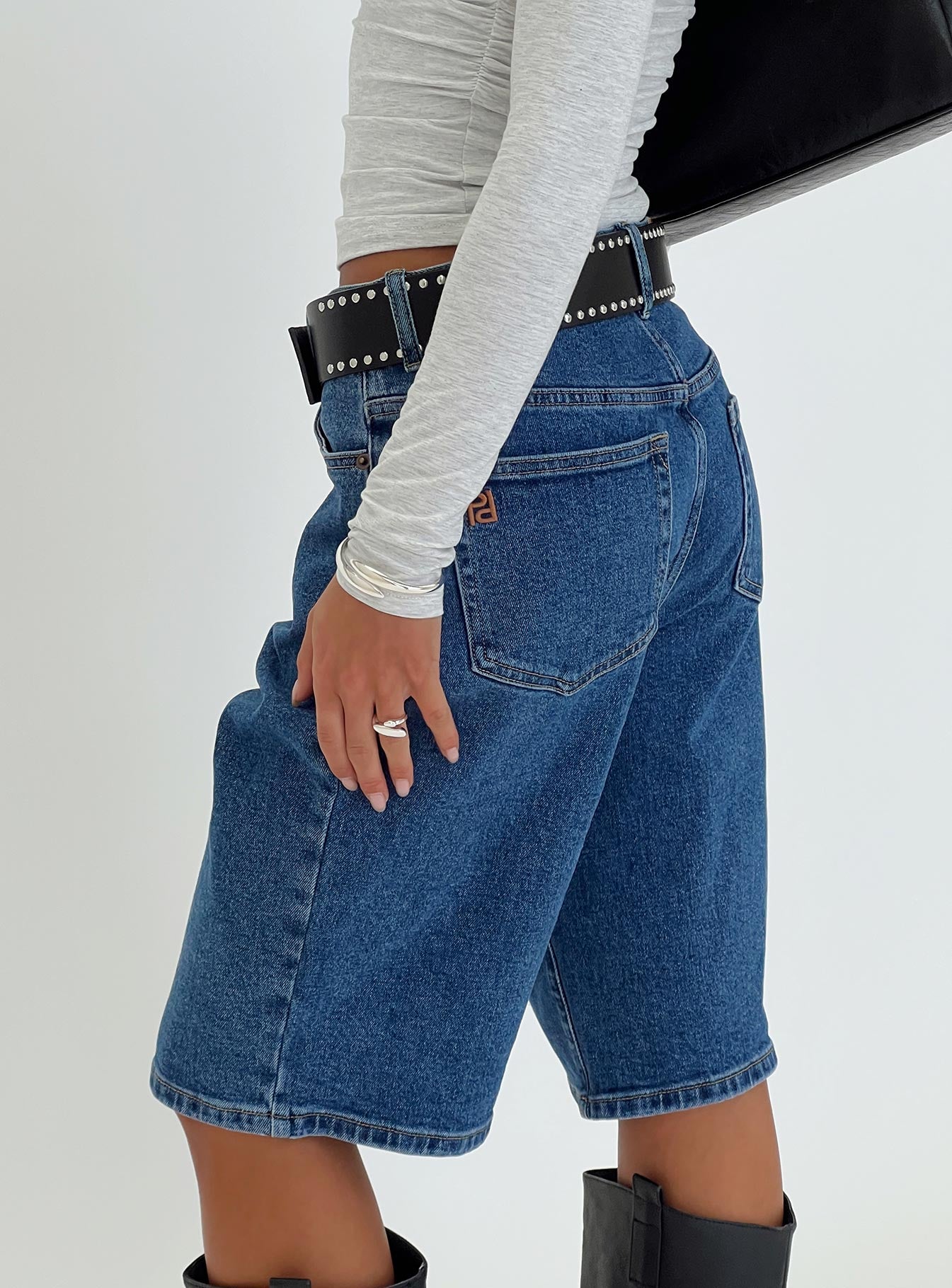 Retro Dream Mid Rise Longline Denim Shorts Mid Wash、mySite、solidvoid