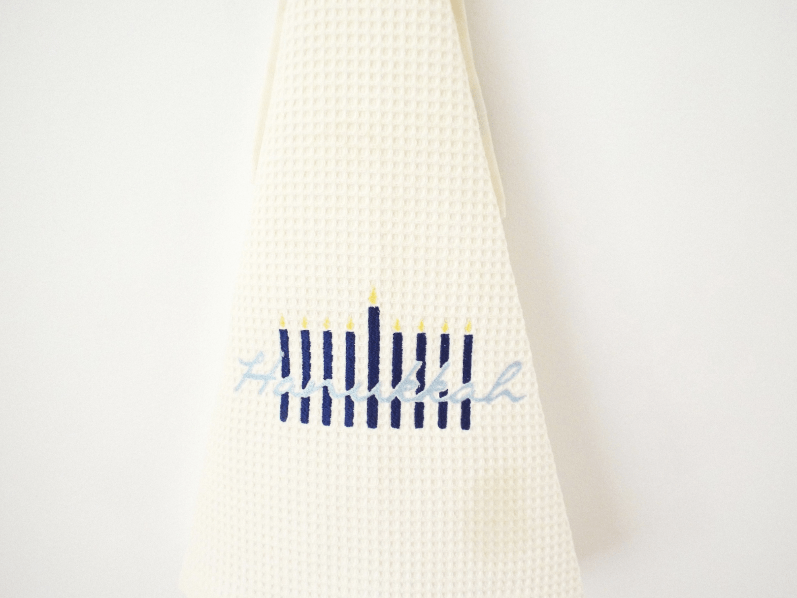 Embroidered Hanukkah Menorah Tea Towel、mySite、topwebapps