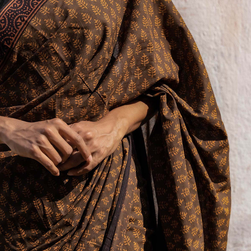 Handblock Floral Printed Chanderi Brown Saree、mySite、camillekostekn
