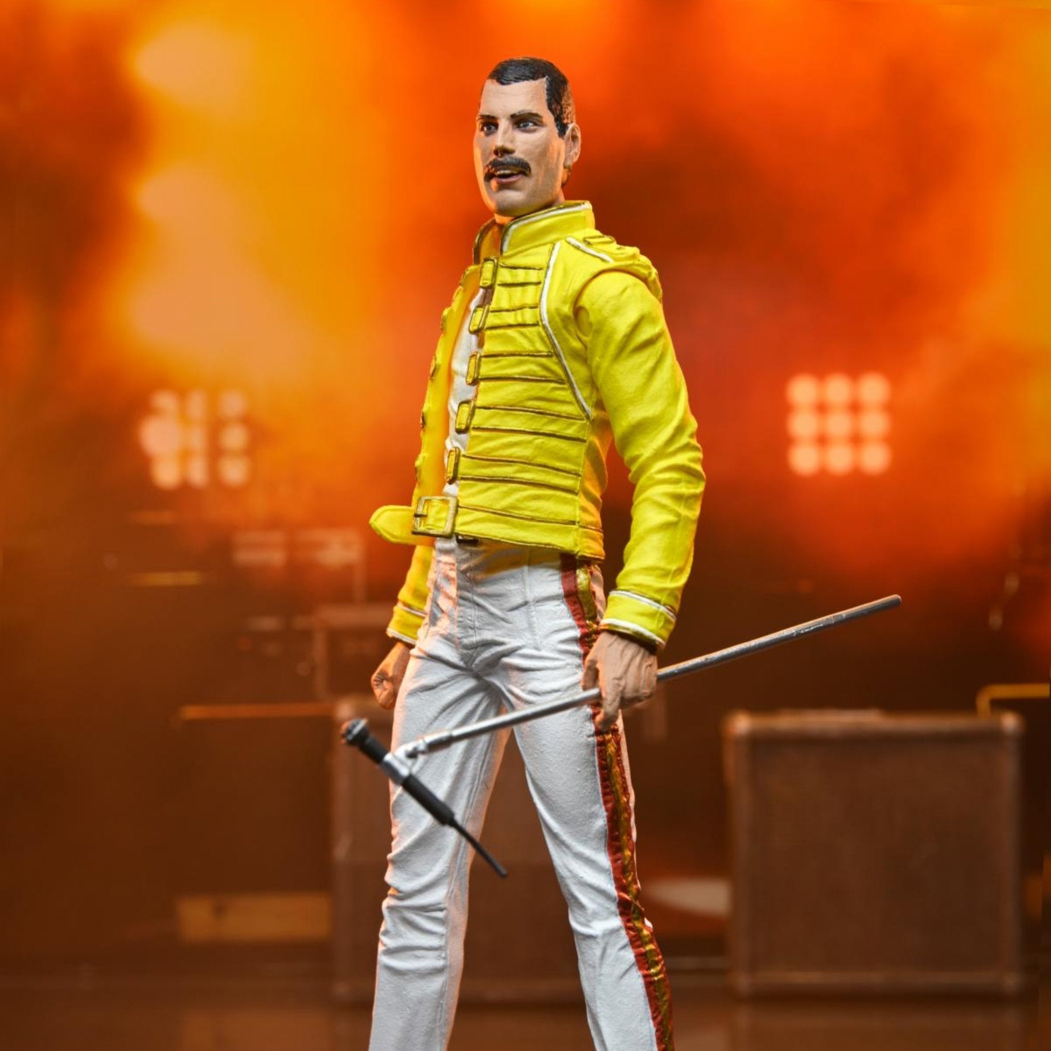 NECA Freddie Mercury (Yellow Jacket) Action Figure、mySite、hgirdovlk