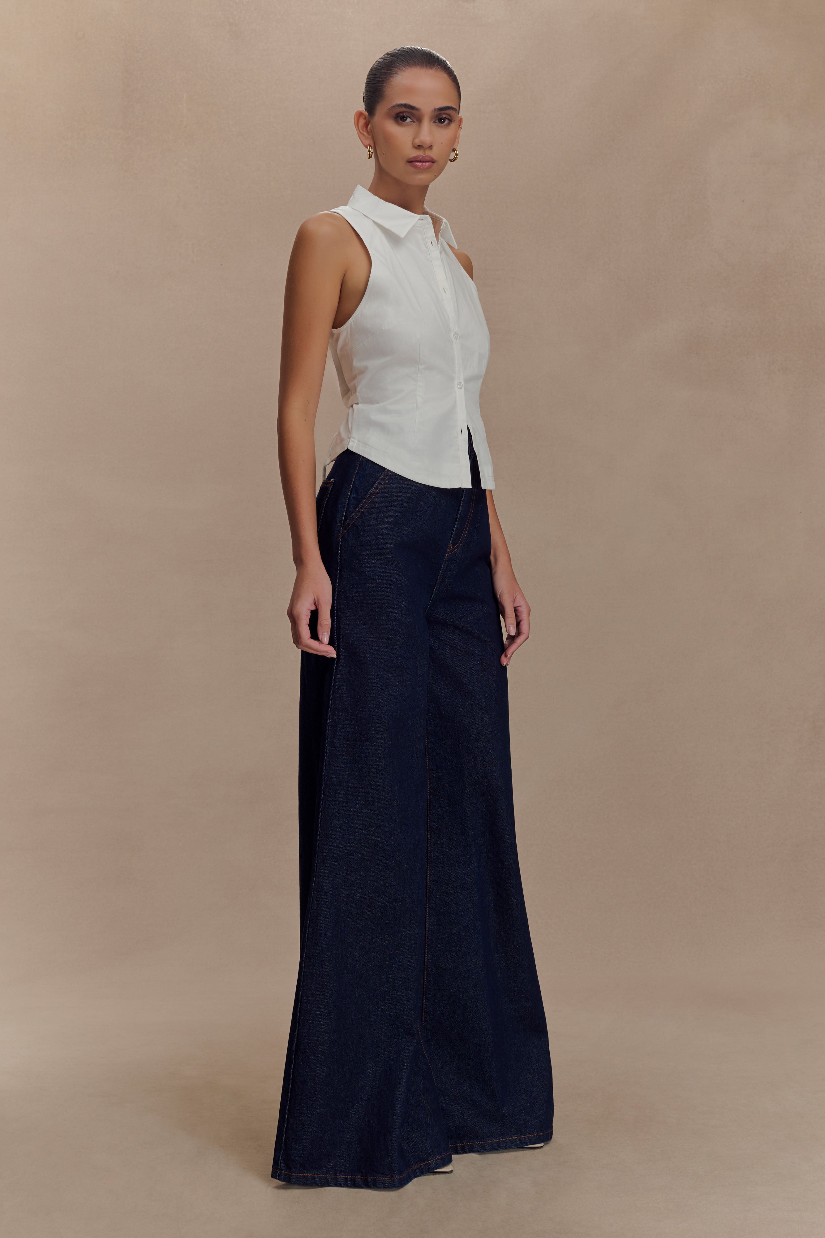 Selene Sleeveless Halter Shirt - White、mySite、solidvoid