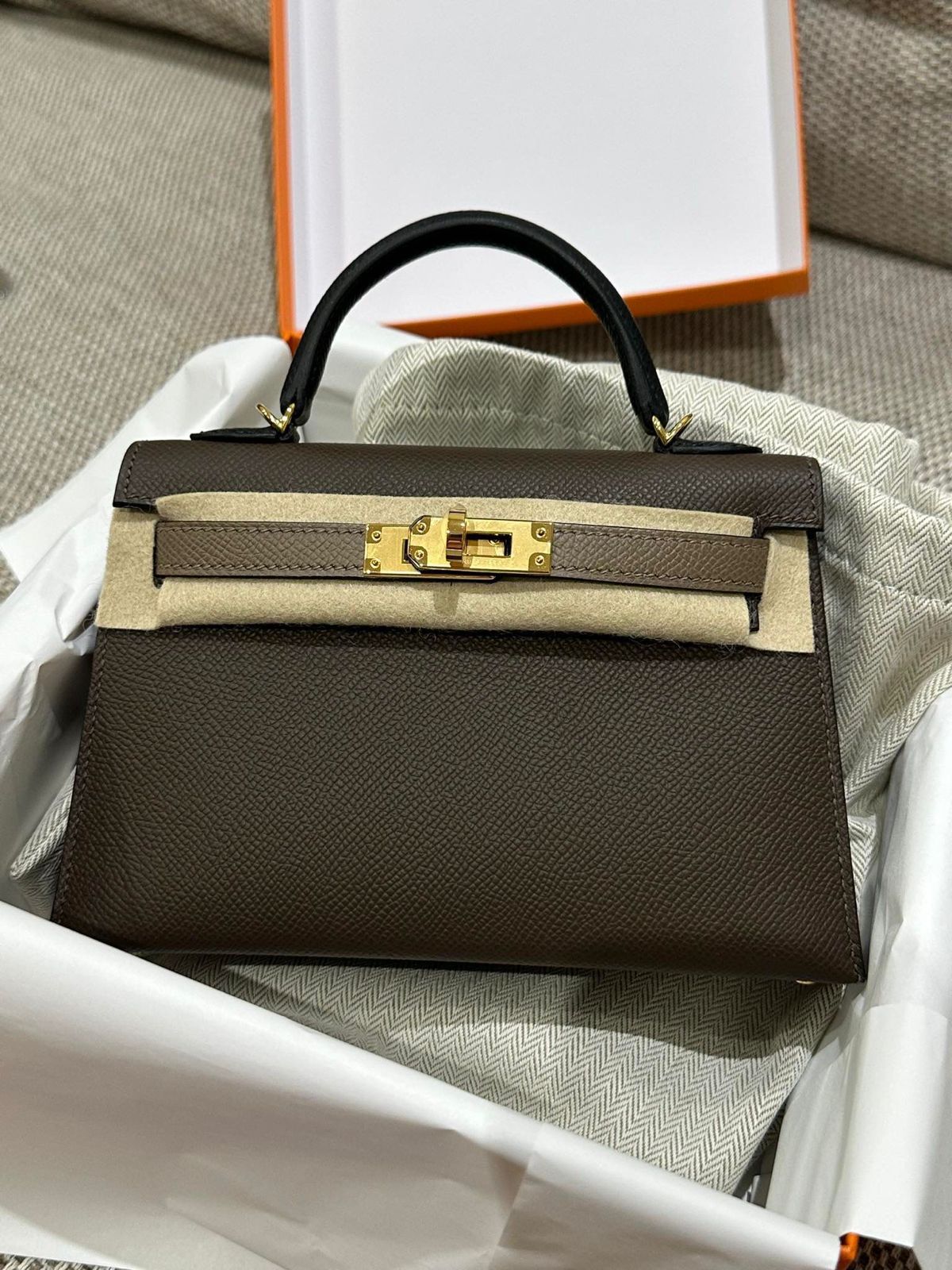 Hermes Kelly K20 tricolor encore/etoupe/black epsom ghw W stamp 02/2024、mySite、garminoutage.com